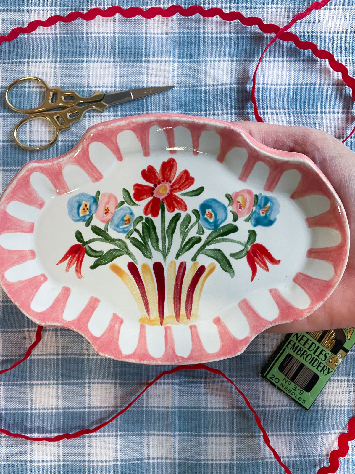 Folk Vase Dish~majolica