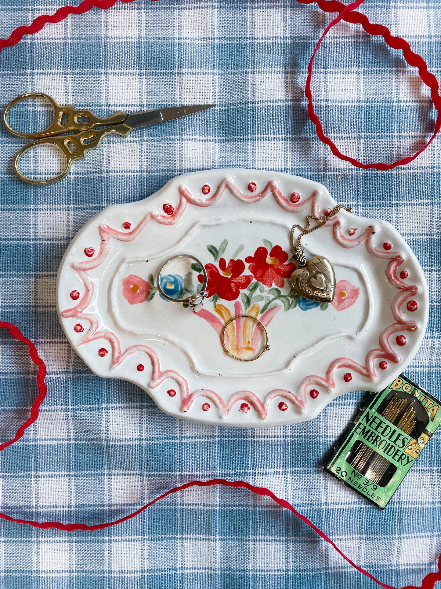 Folk Vase Dish*seconds