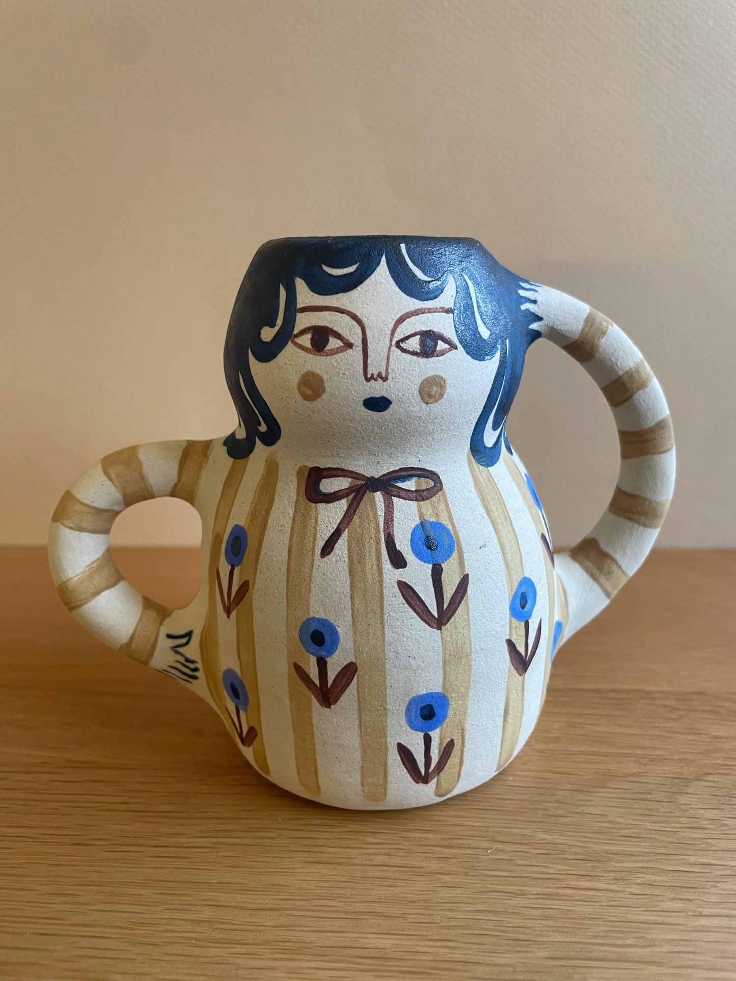 Pottery People Vase
