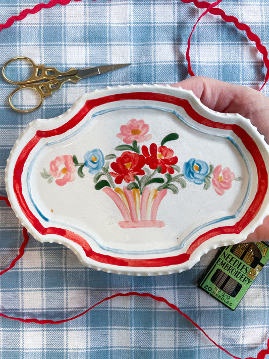 Folk Vase Dish*seconds