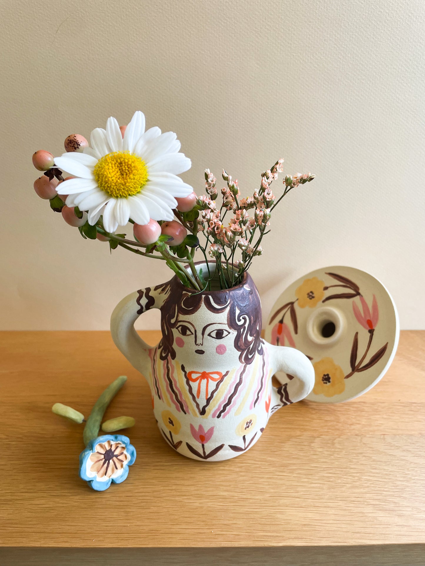 Pottery People Vase