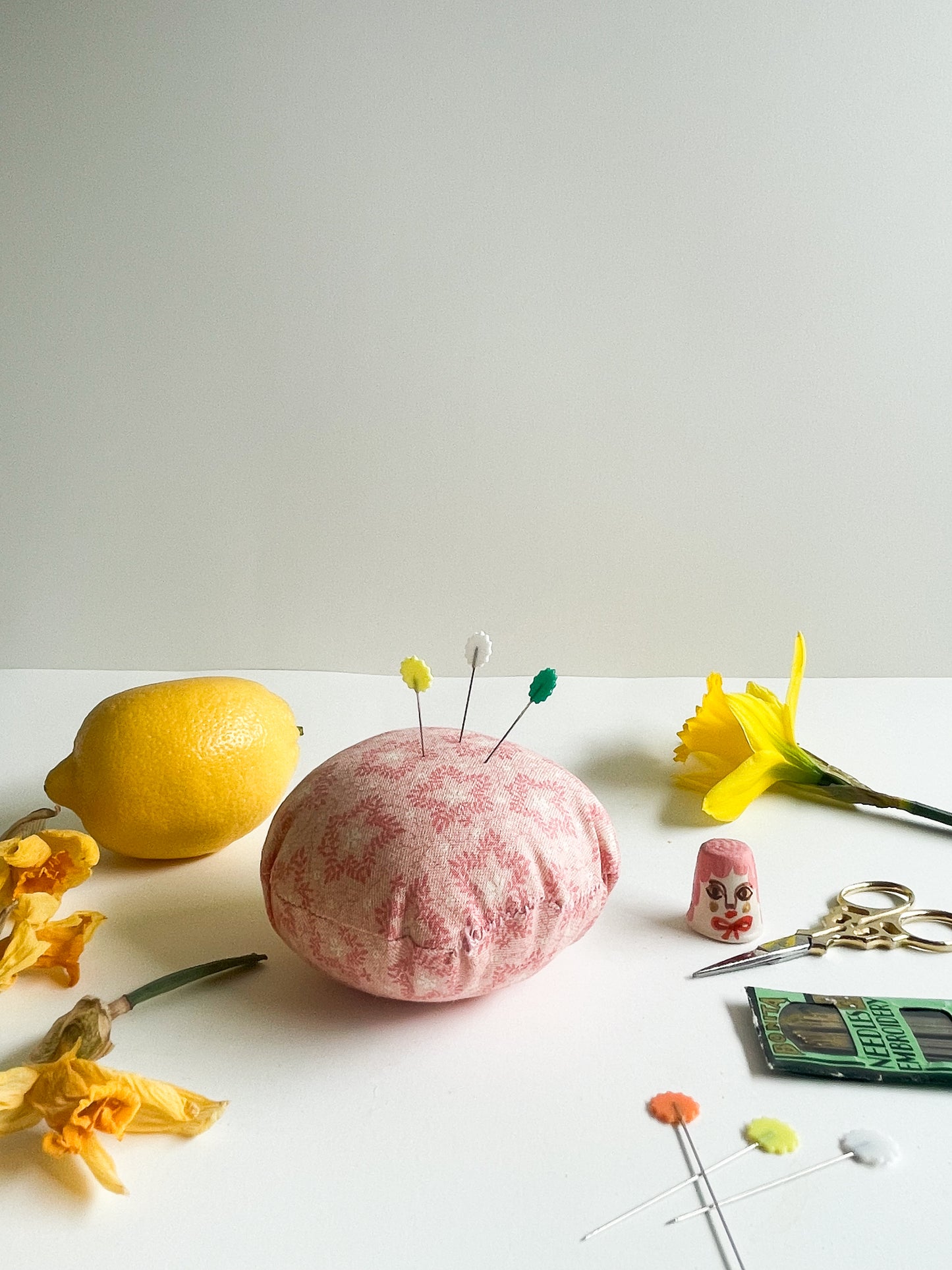 Pin cushion tumbler