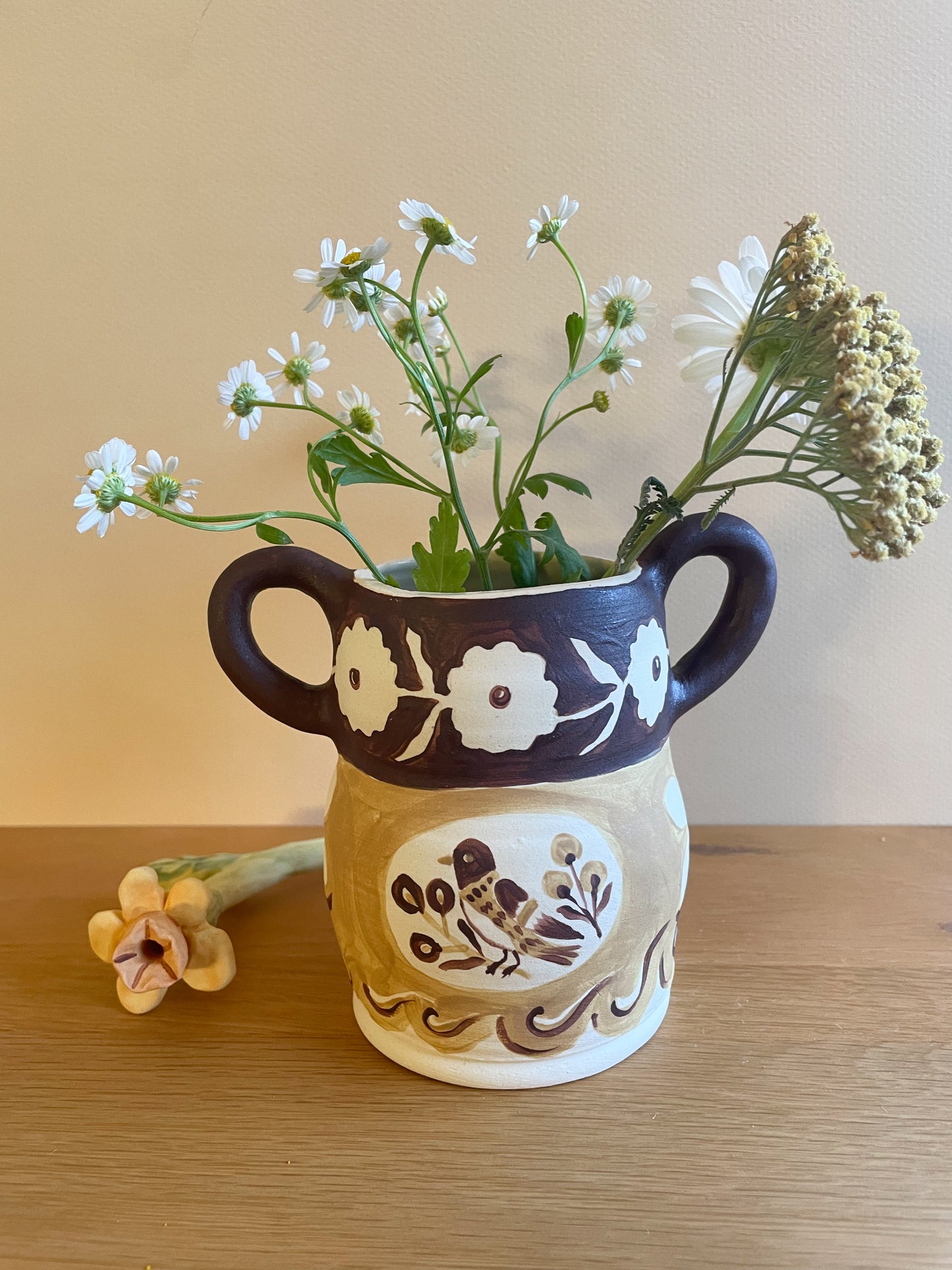 Pot head vase