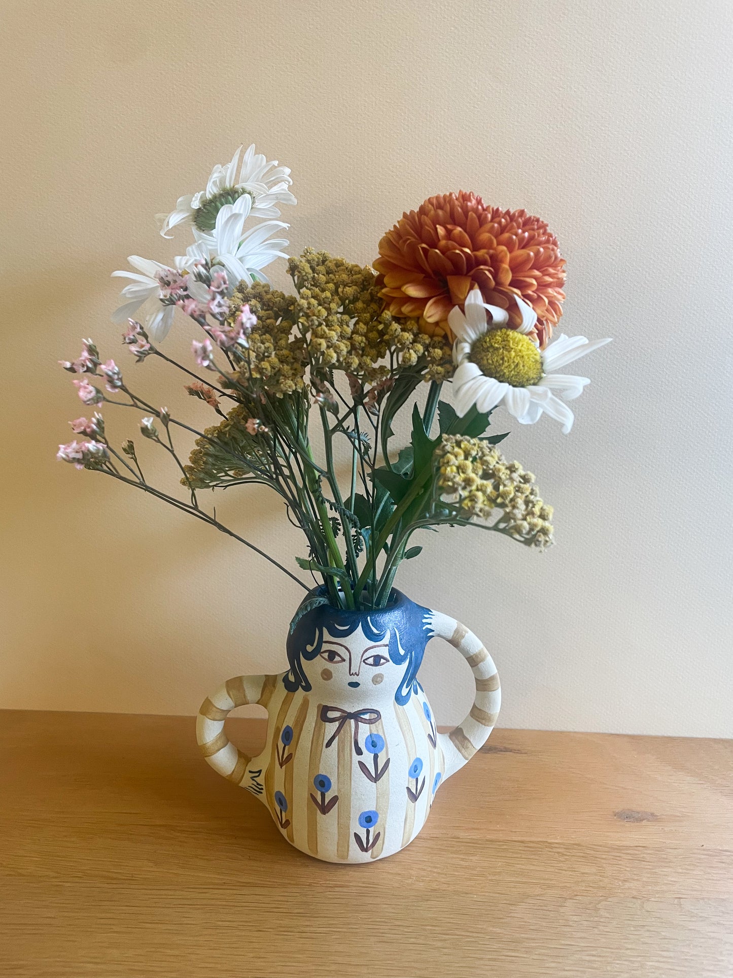 Pottery People Vase