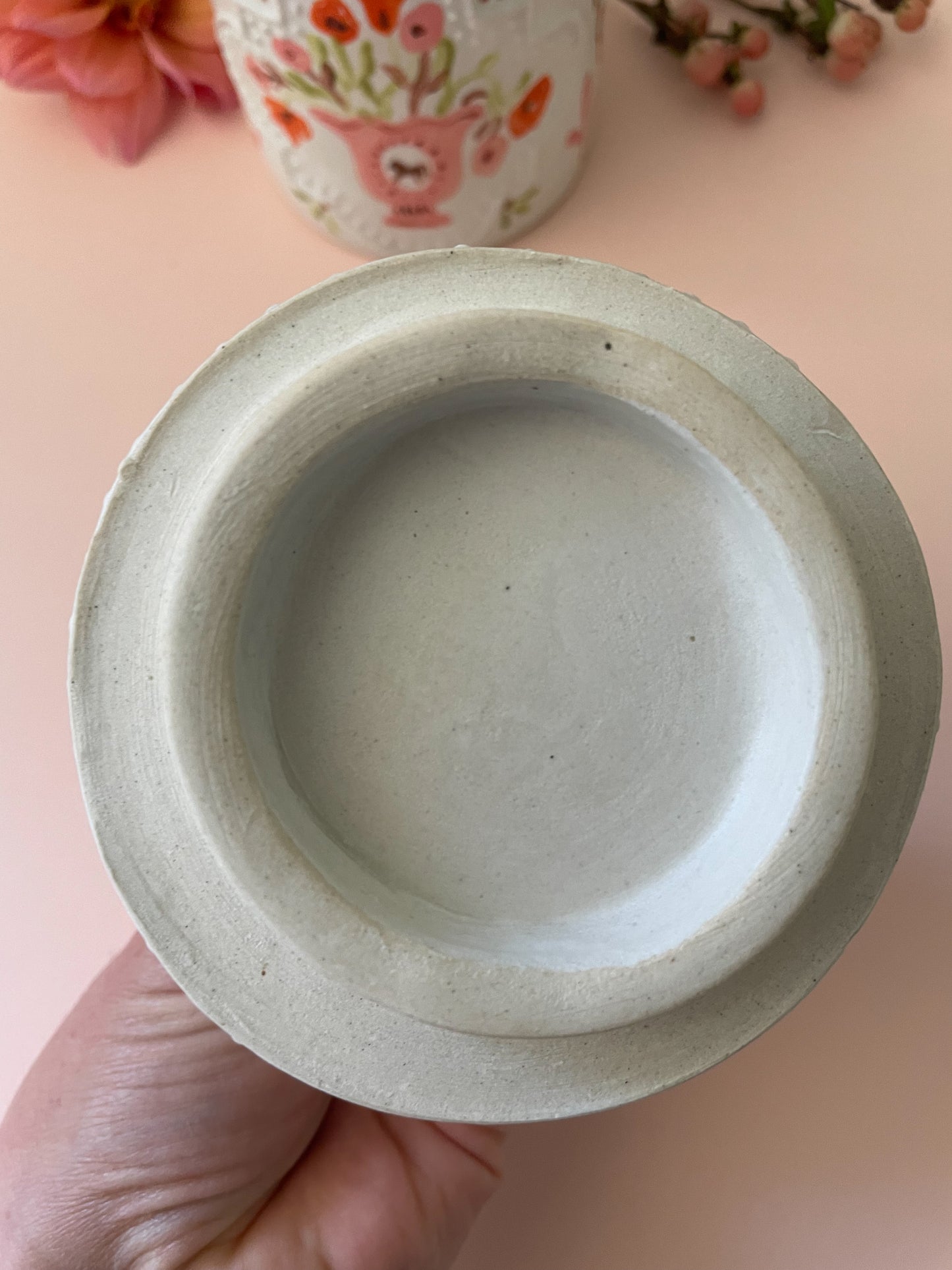 Majolica folk jar