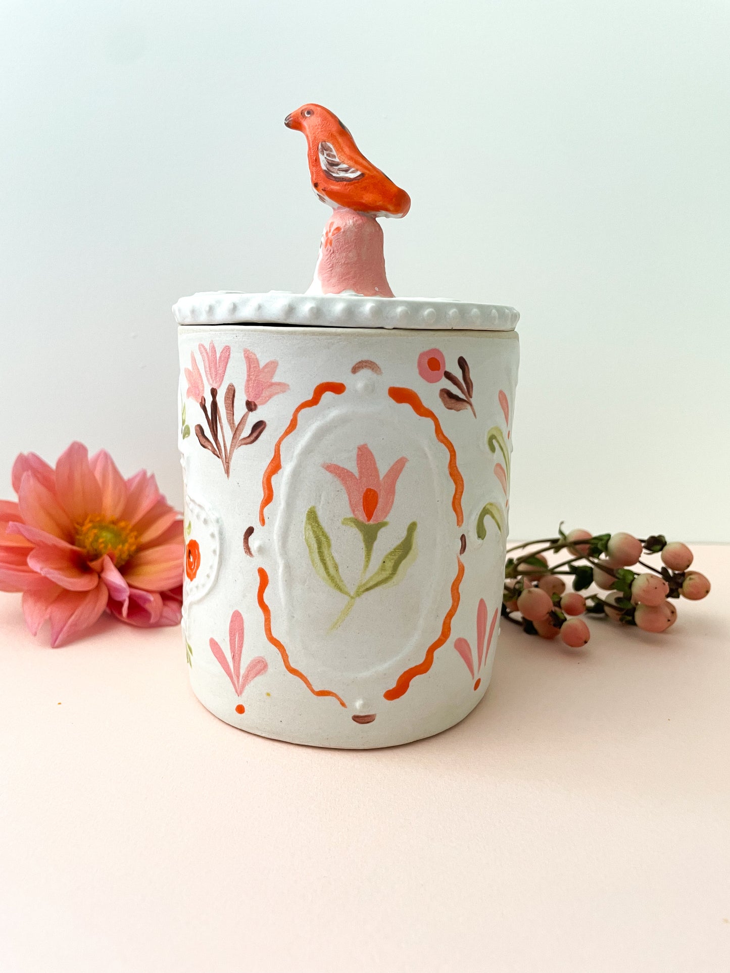 Majolica folk jar