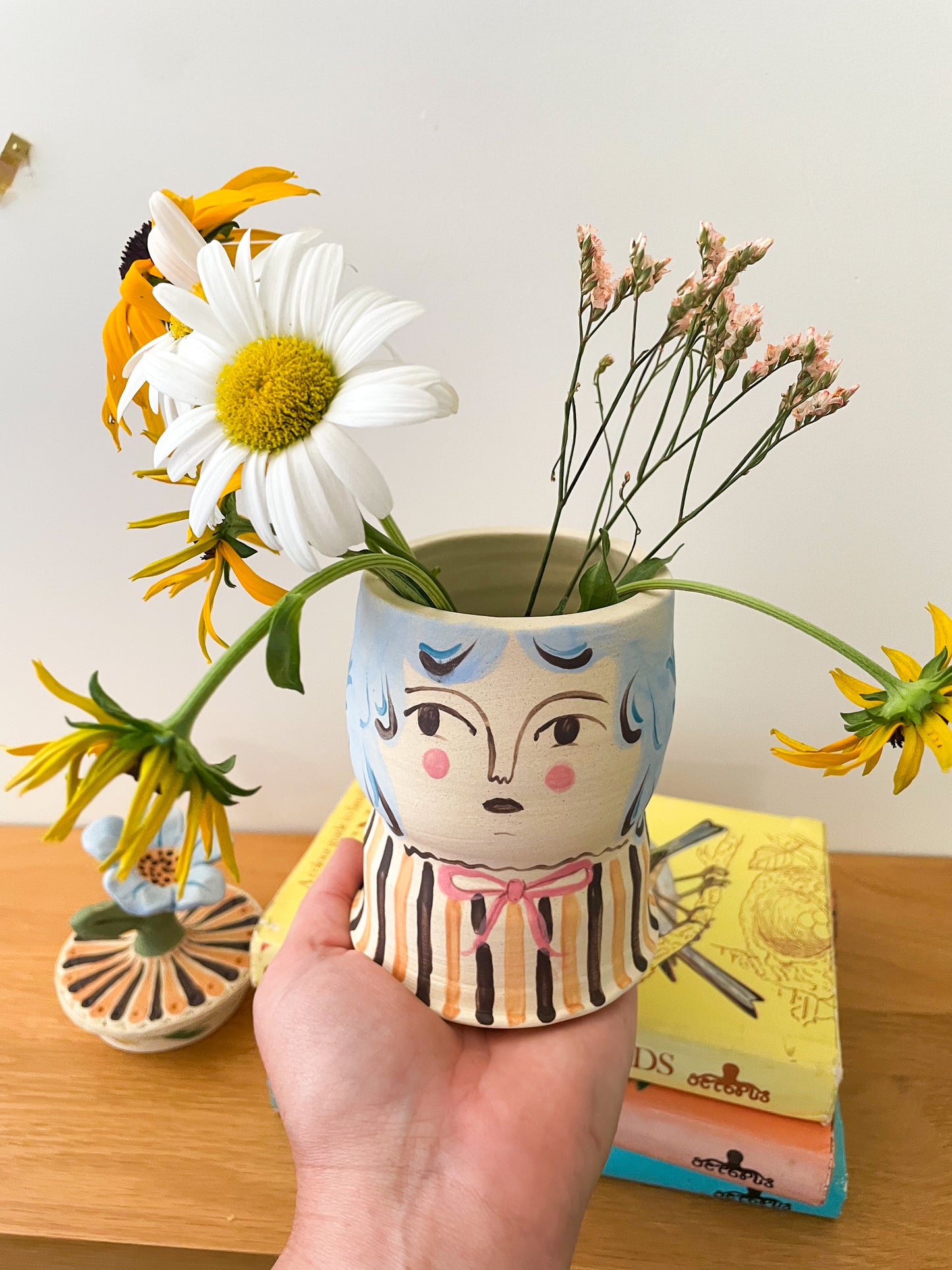 Flower head jar *seconds*
