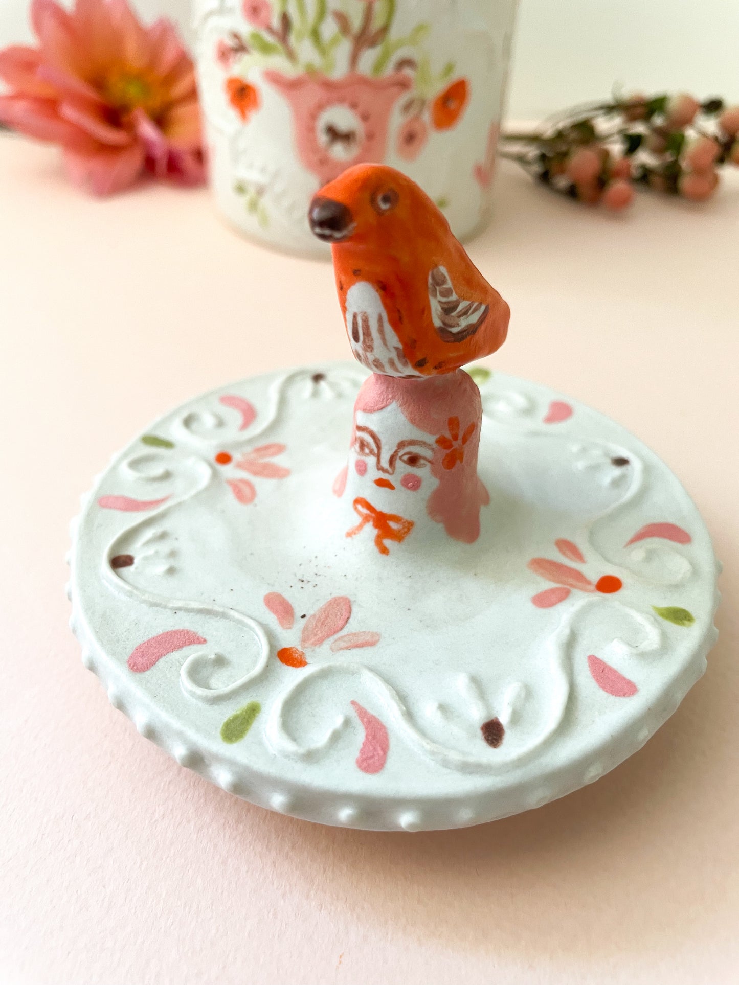 Majolica folk jar