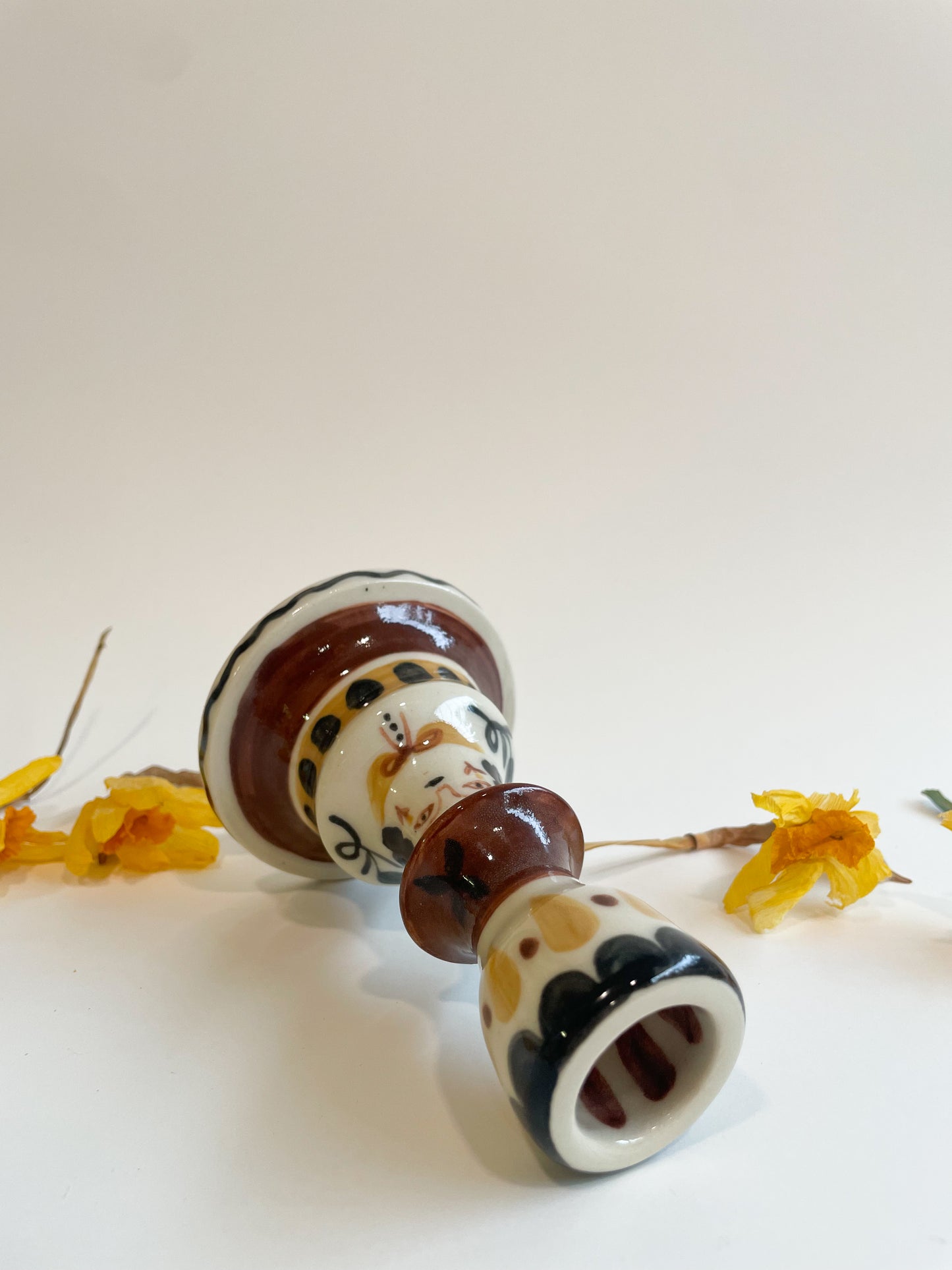 Folk people candlestick *seconds