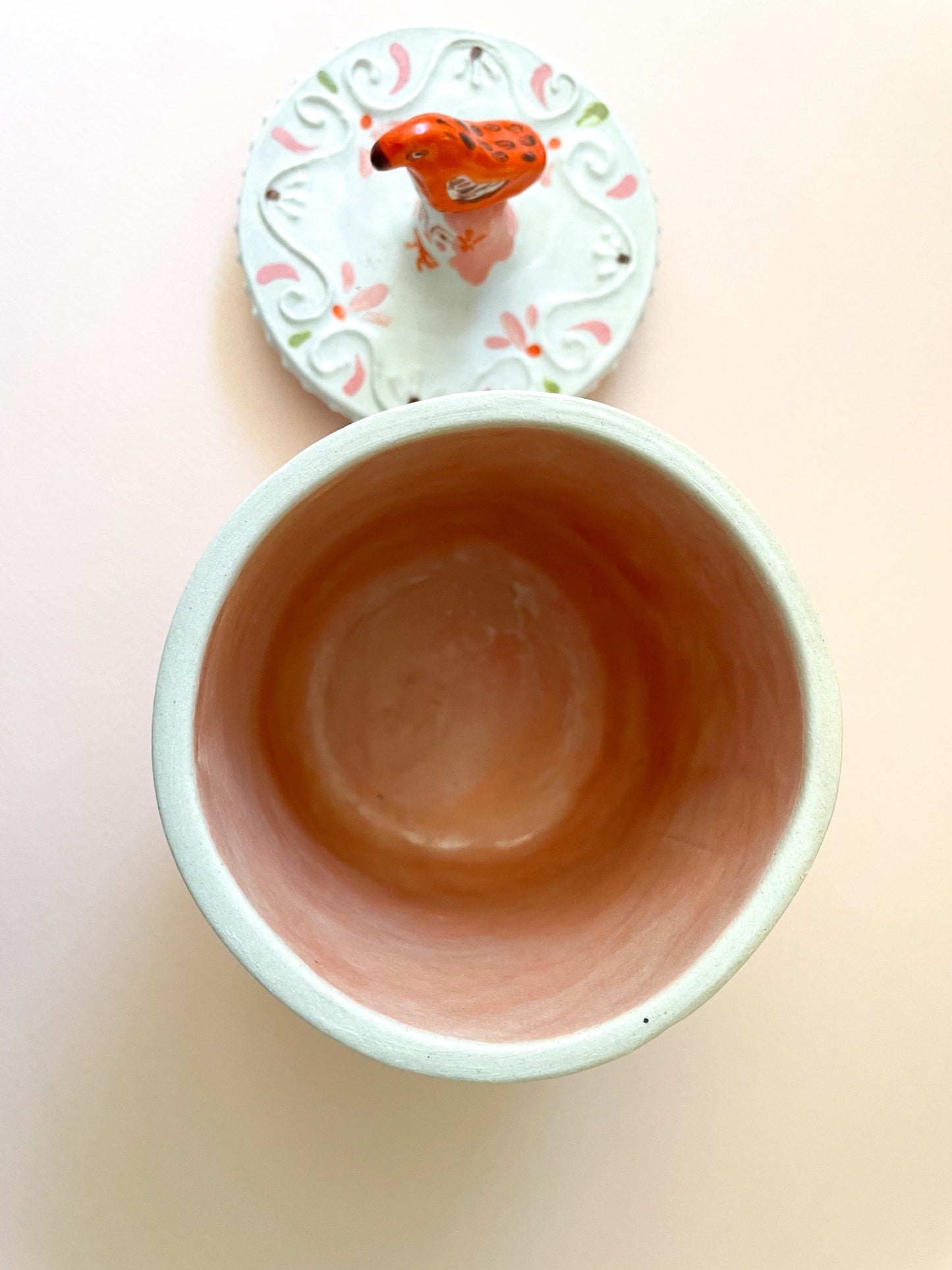 Majolica folk jar