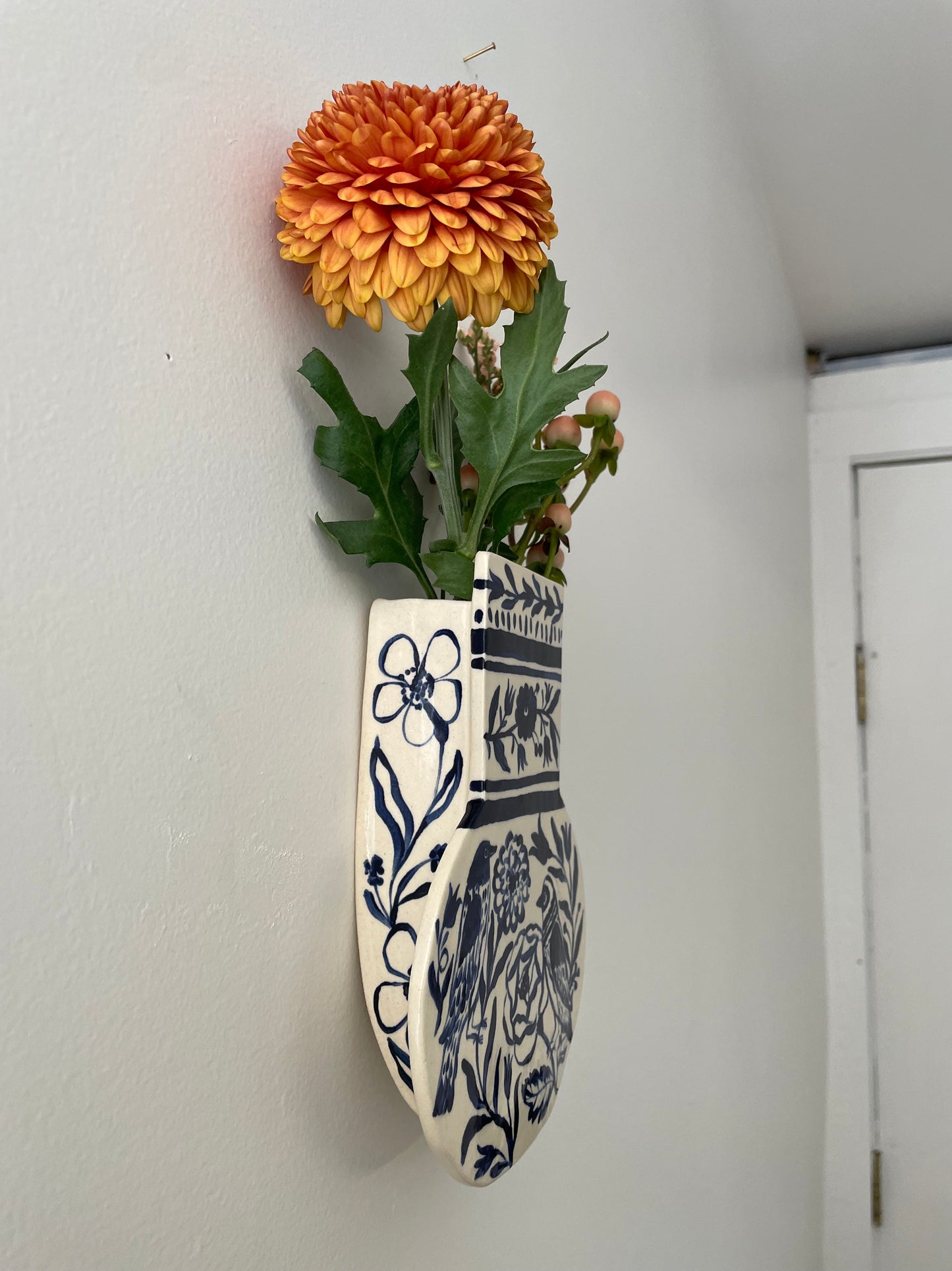 Wall Vase-glossy
