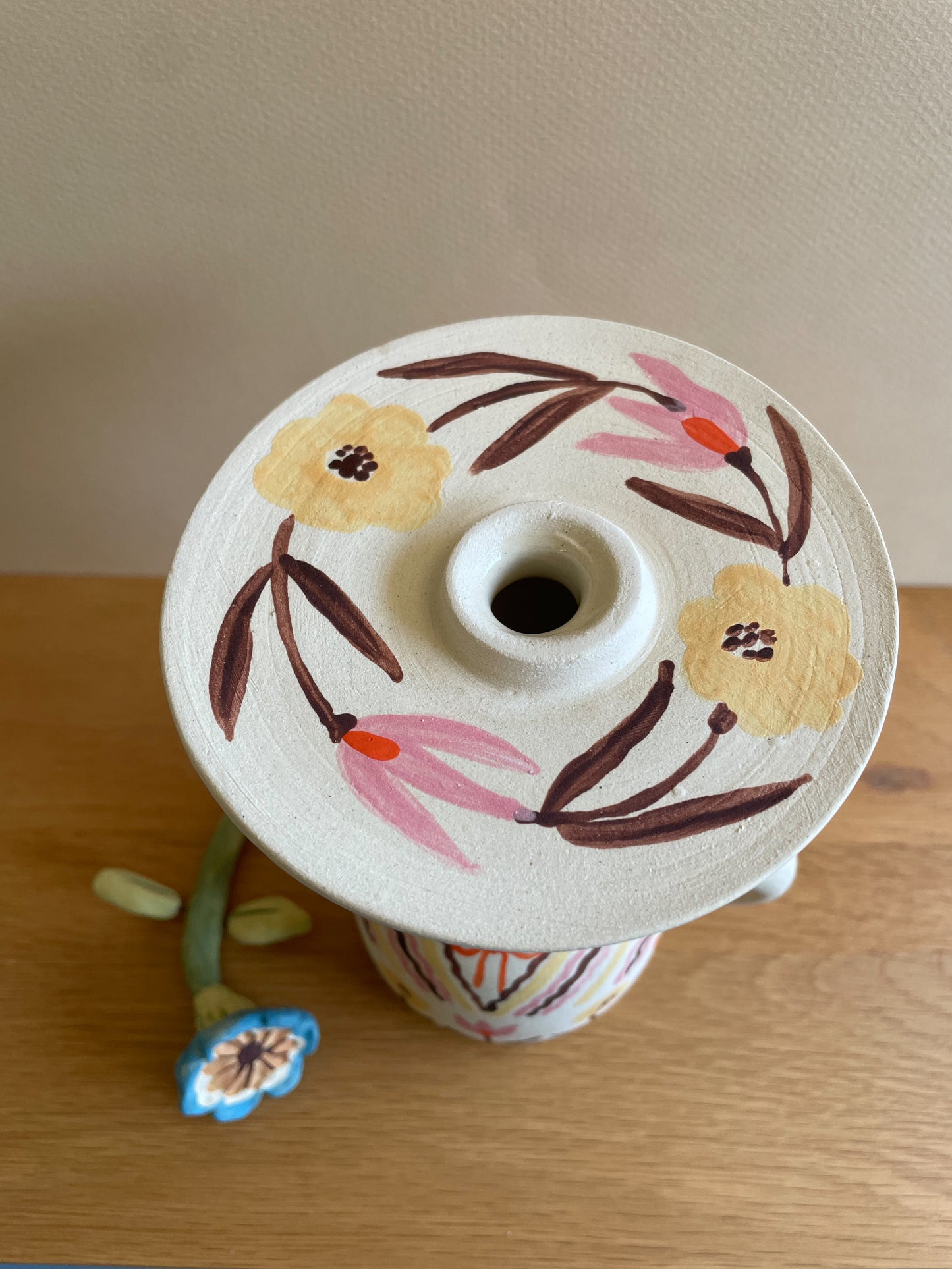 Pottery People Vase