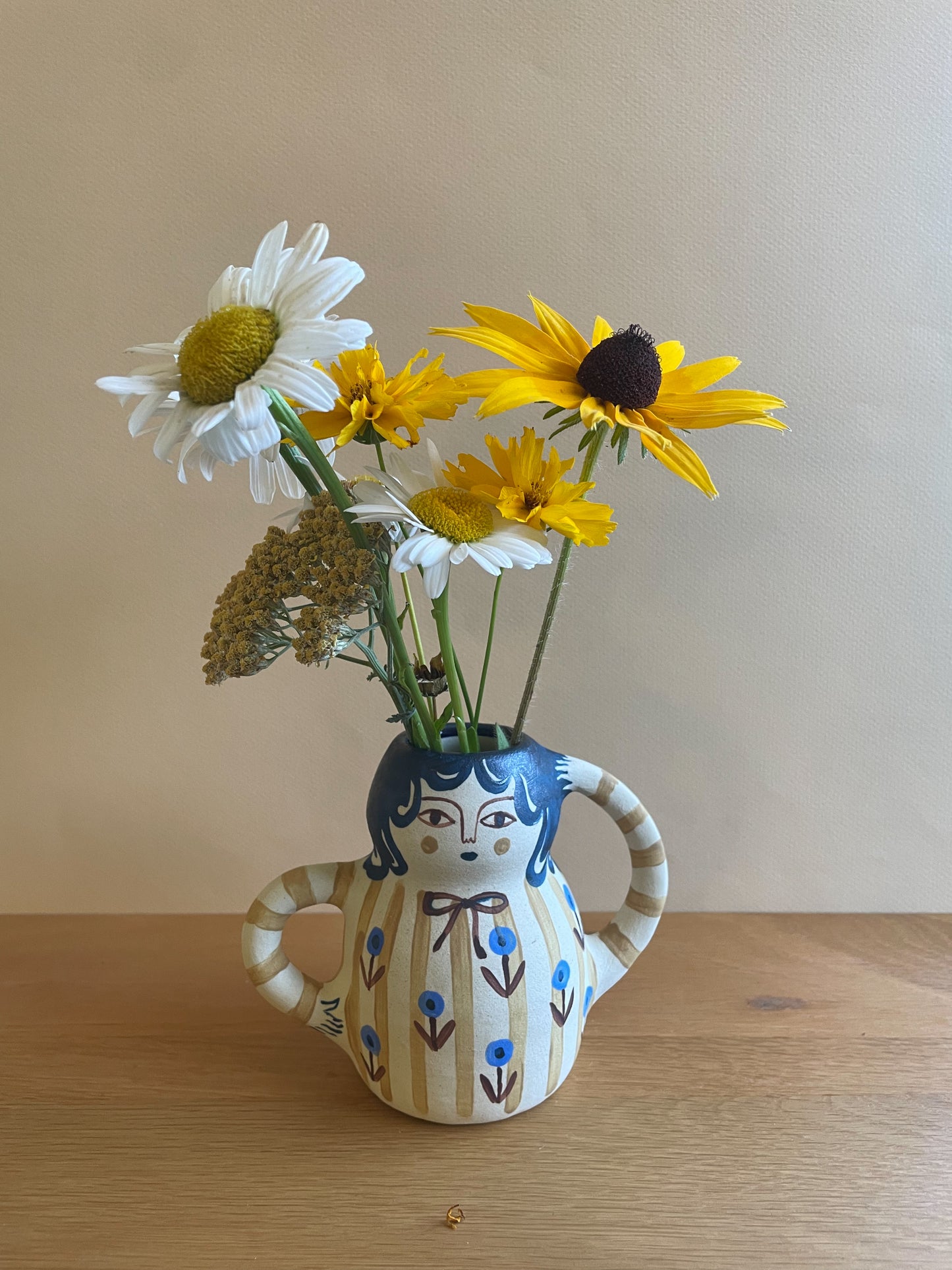 Pottery People Vase