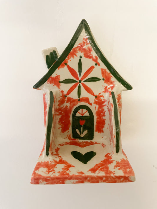 Folk cottage shelf~red