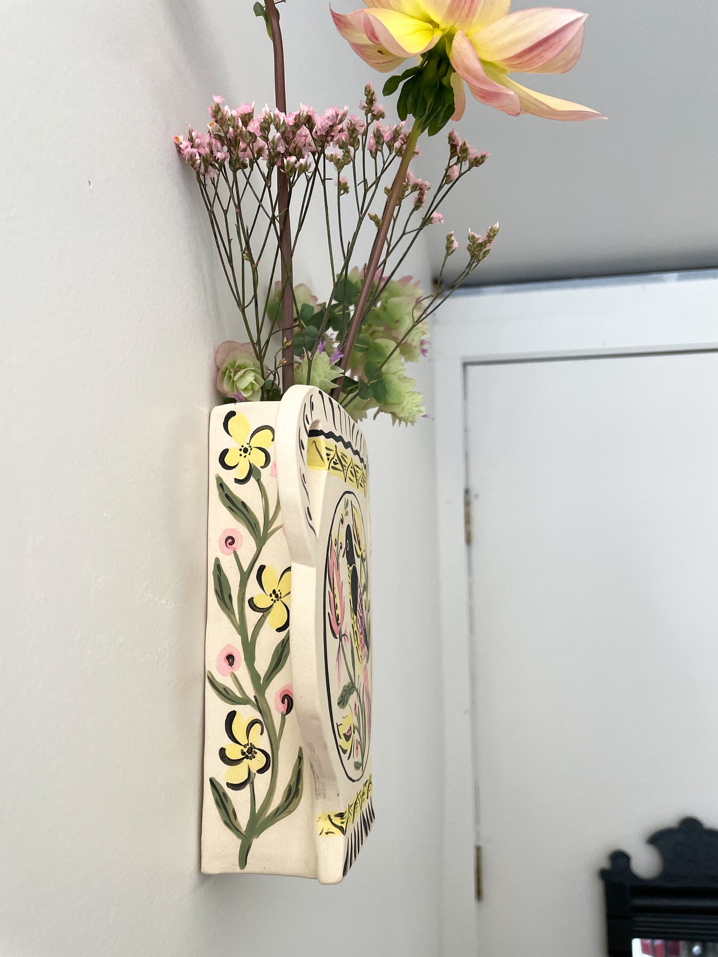 Wall and table vase