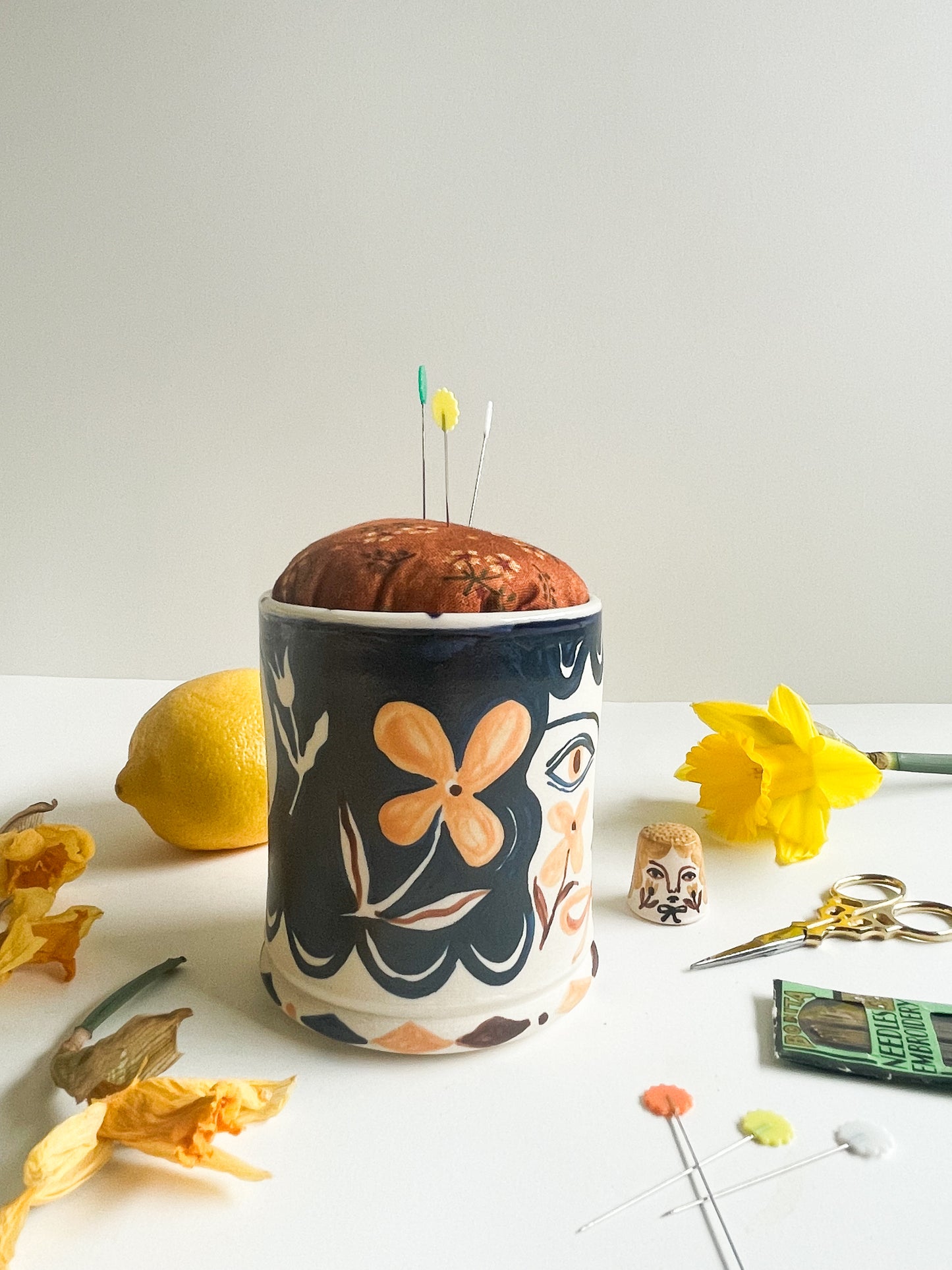 Pin cushion tumbler