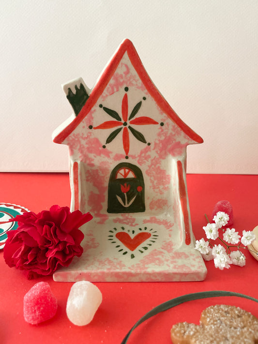 Folk cottage shelf~pink