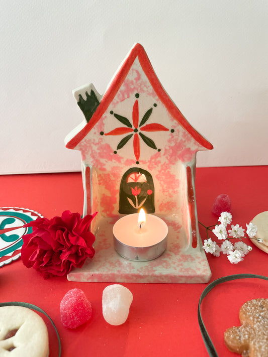 Folk cottage shelf~pink