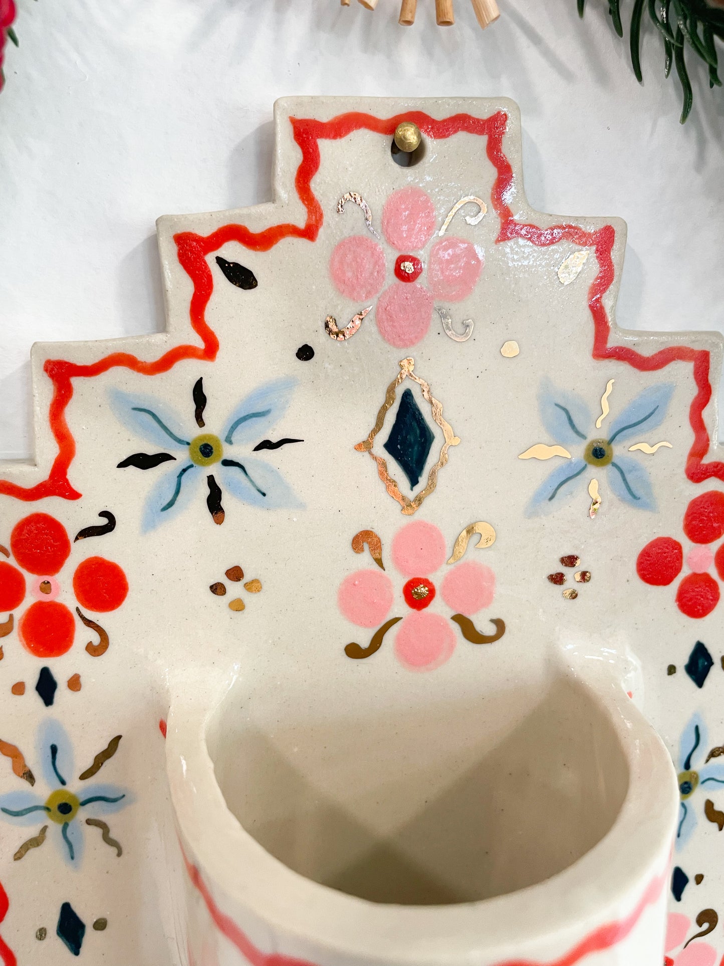 Folk Bird Wall Vase w/22kgold