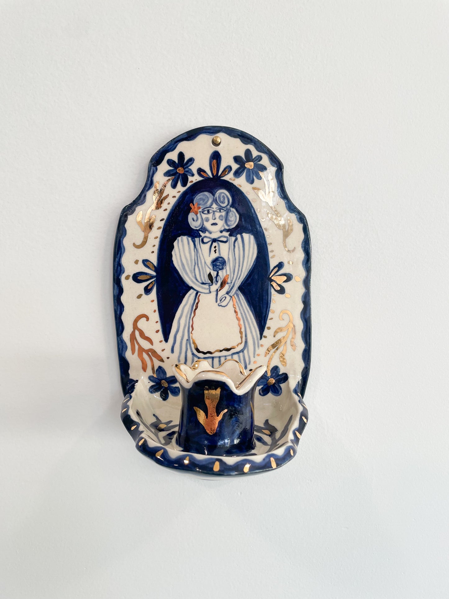 Folk lady wall candle w/22k gold