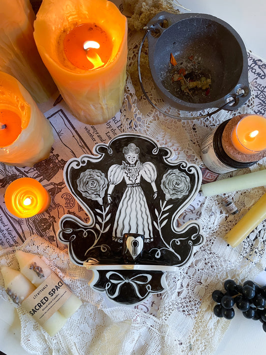 Decorative Wall Sconce ~seance *seconds