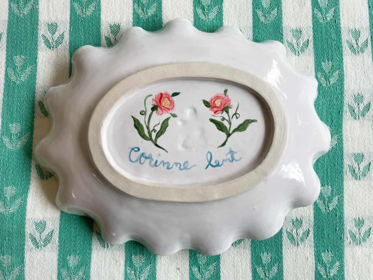 Fluted folk scene platter