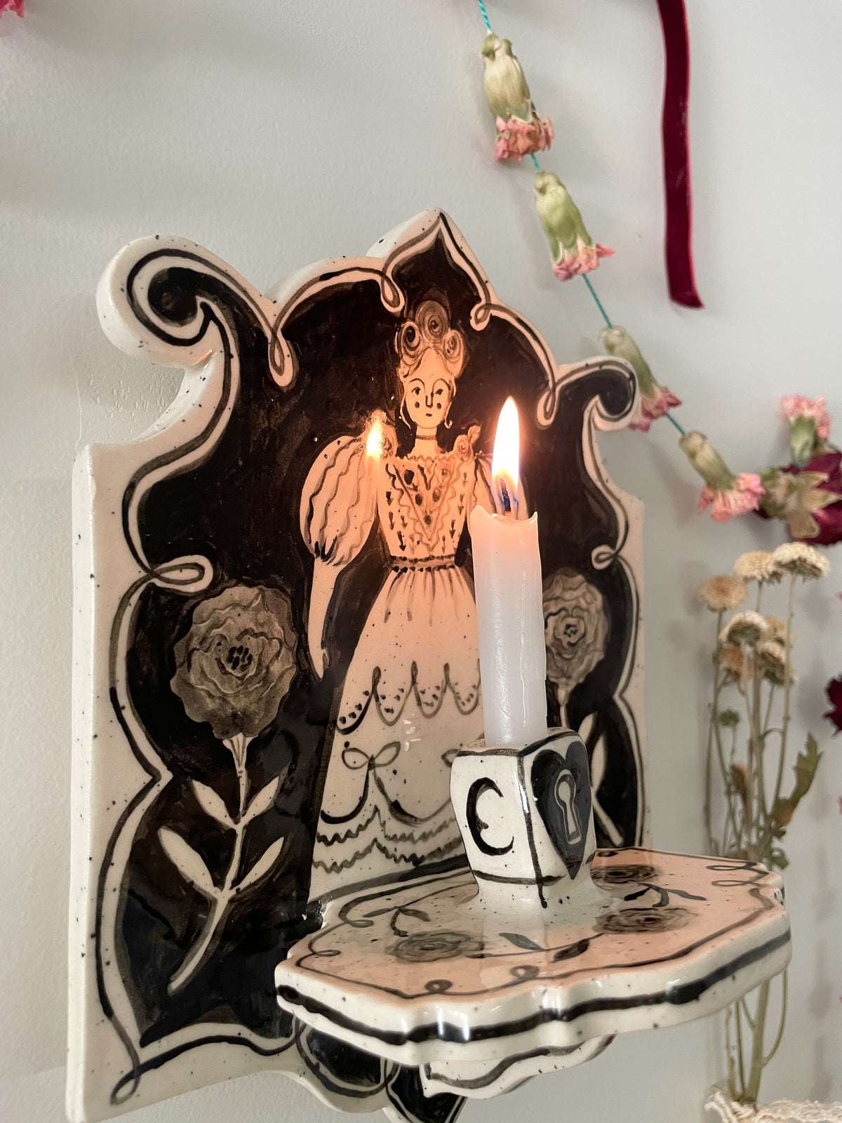 Decorative Wall Sconce~seance