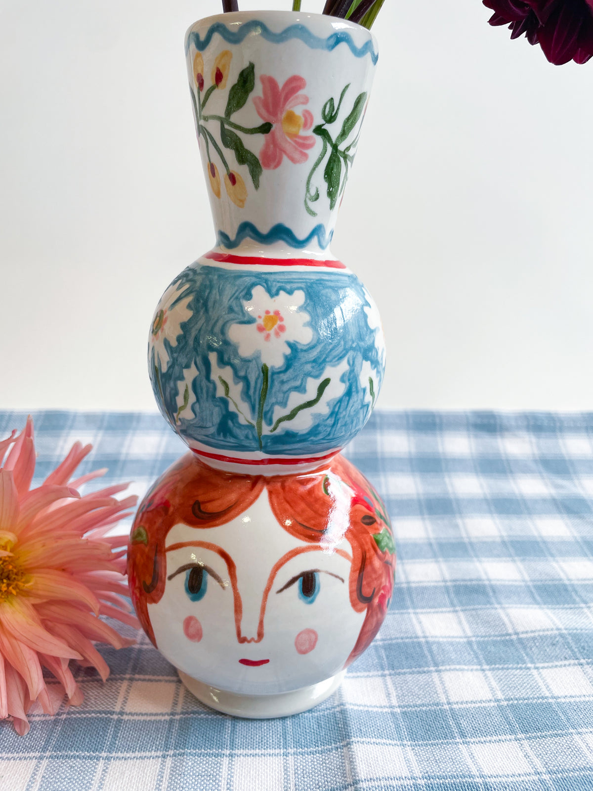 Folk People Vase~majolica