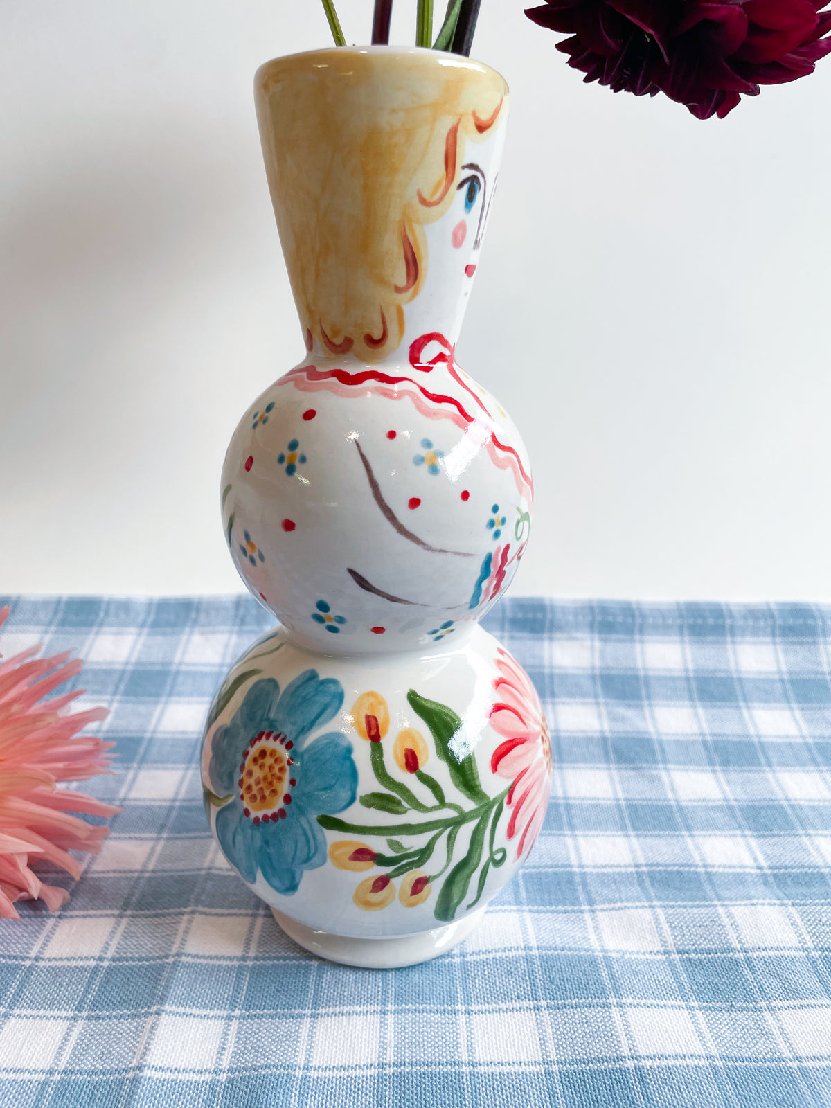 Folk People Vase~majolica