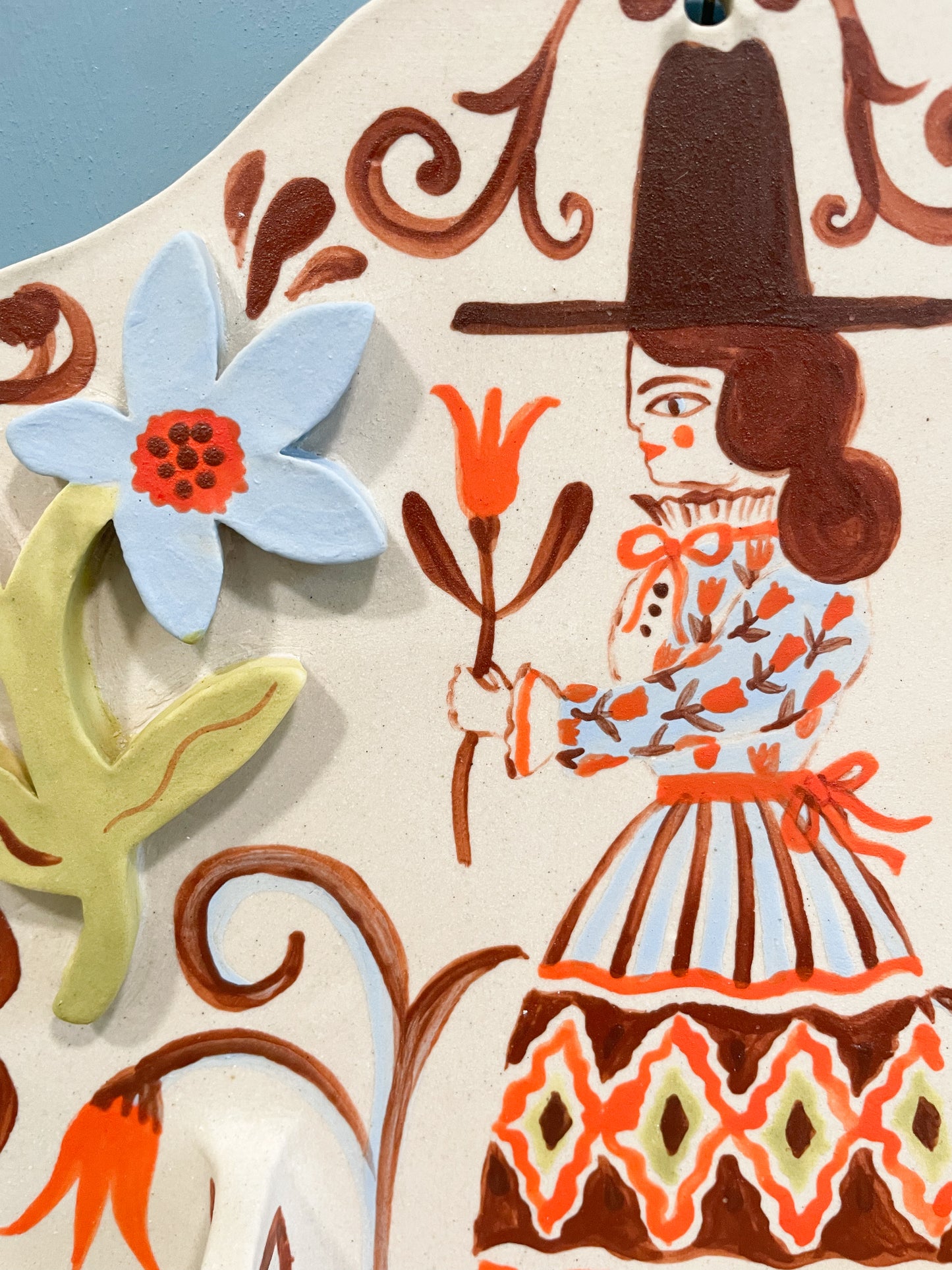 Appliqué Wall Shelf