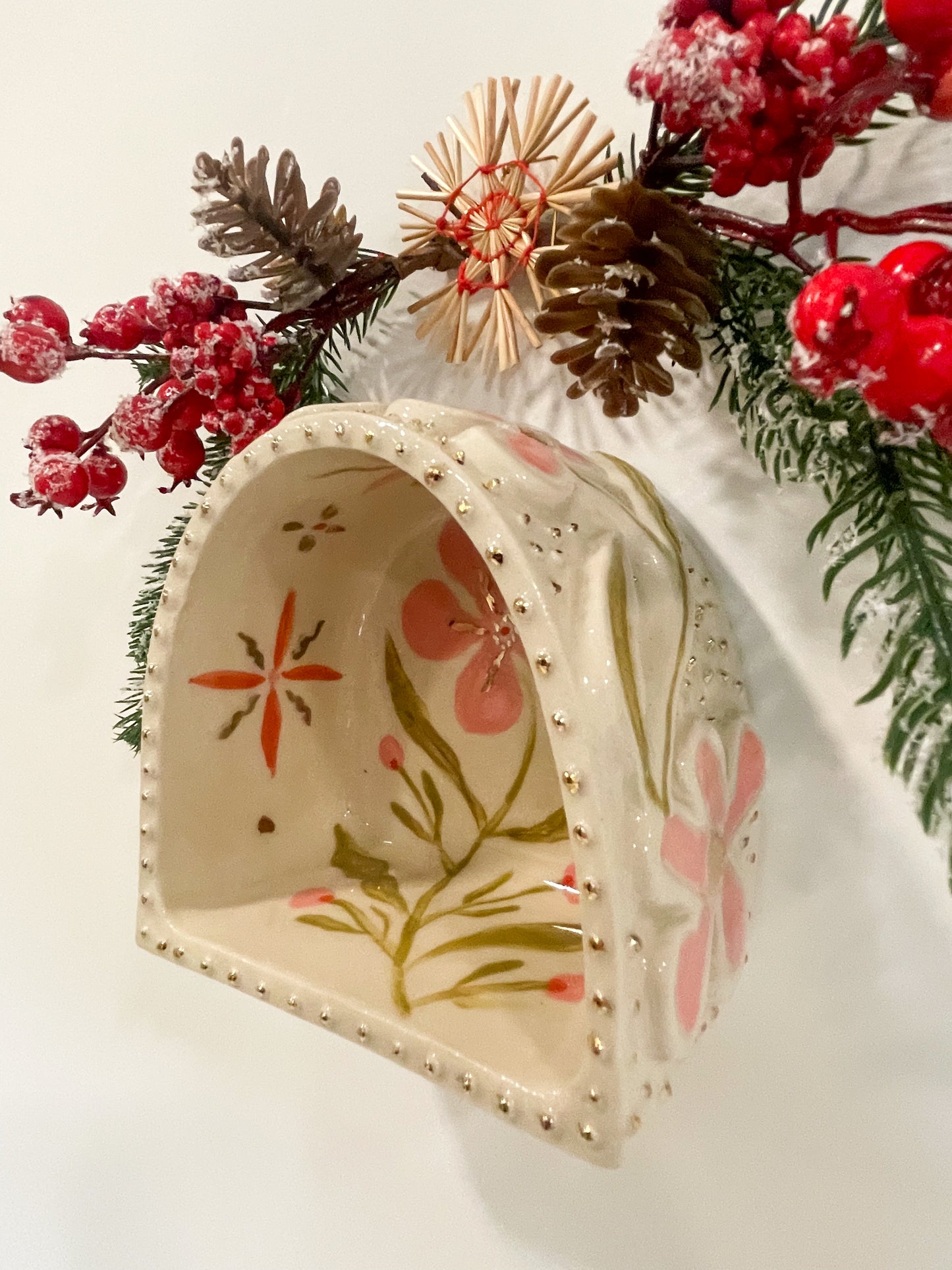 Wall Altar with 22kgold