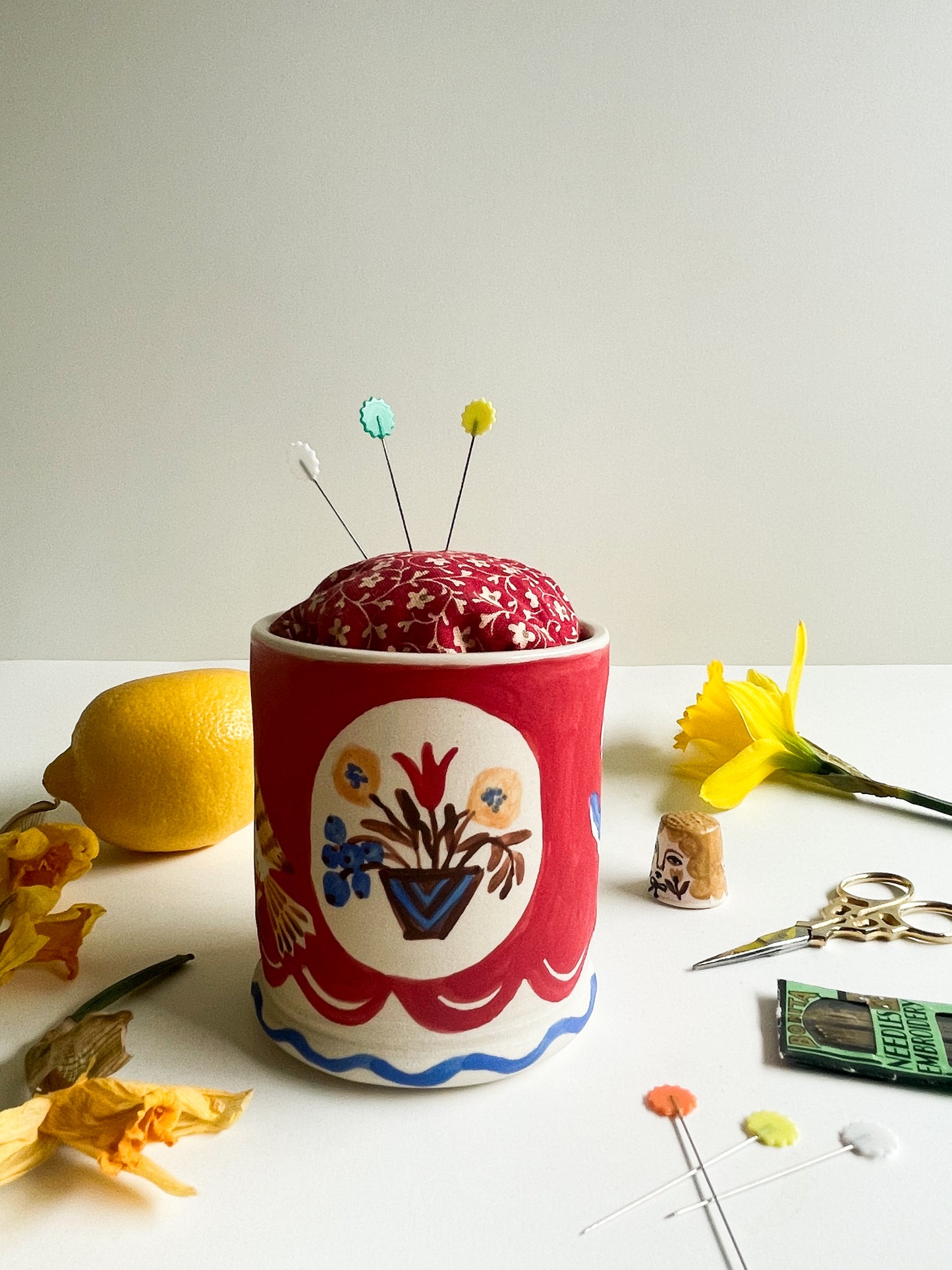 Pin cushion tumbler