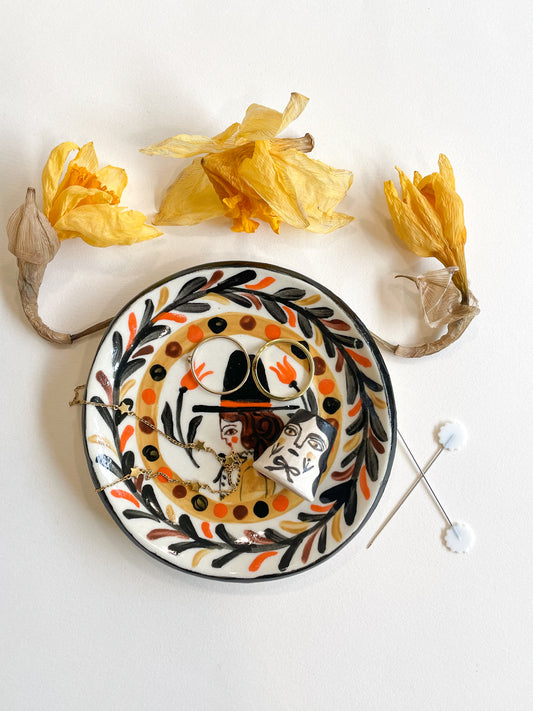 Folk trinket dish