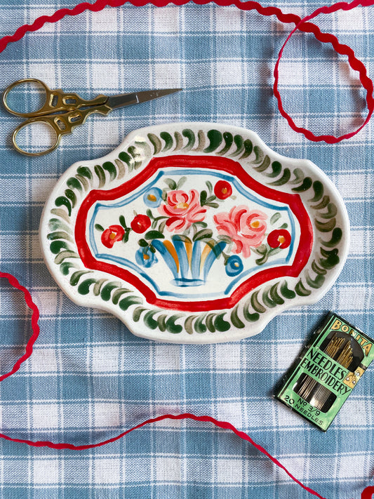 Folk Vase Dish~majolica