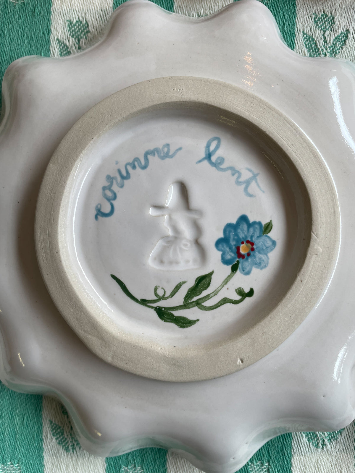 Fluted small plate
