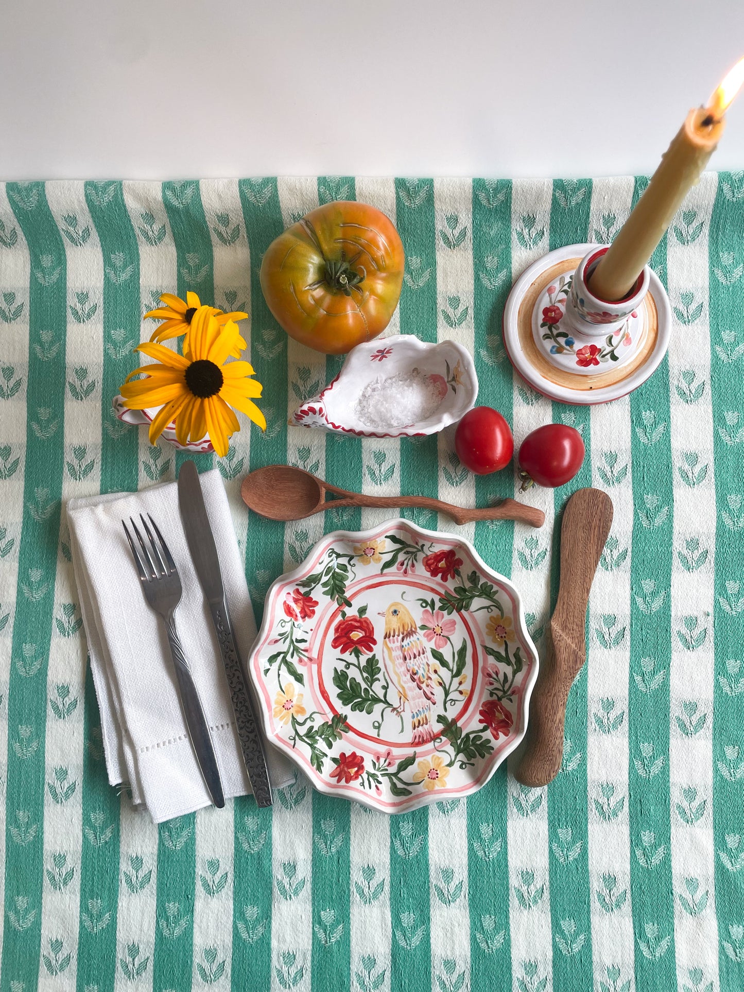 Fluted small plate