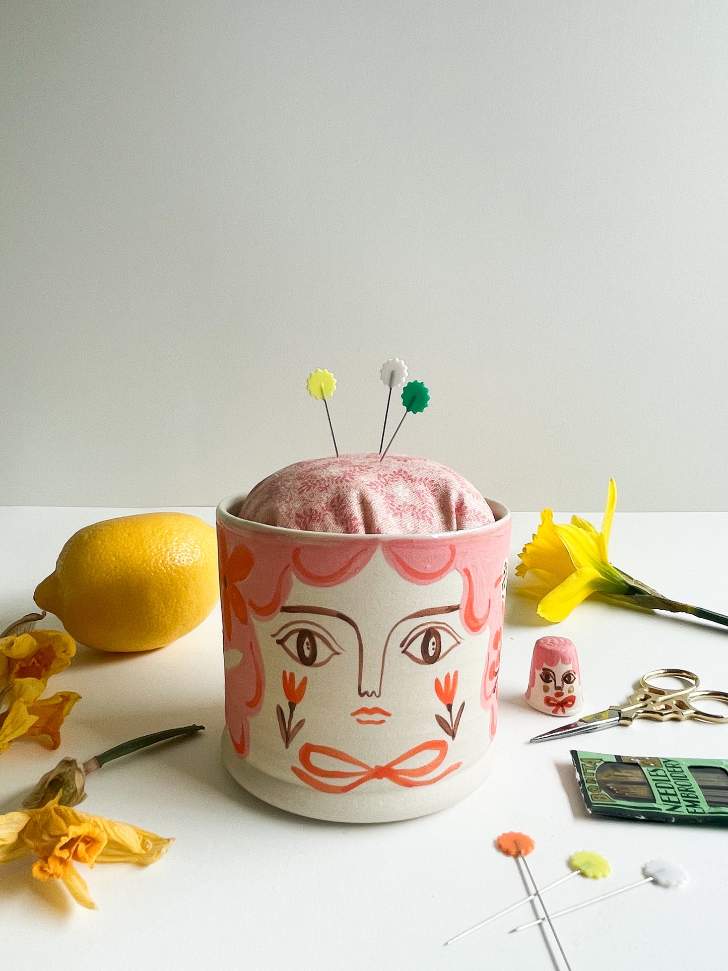 Pin cushion tumbler