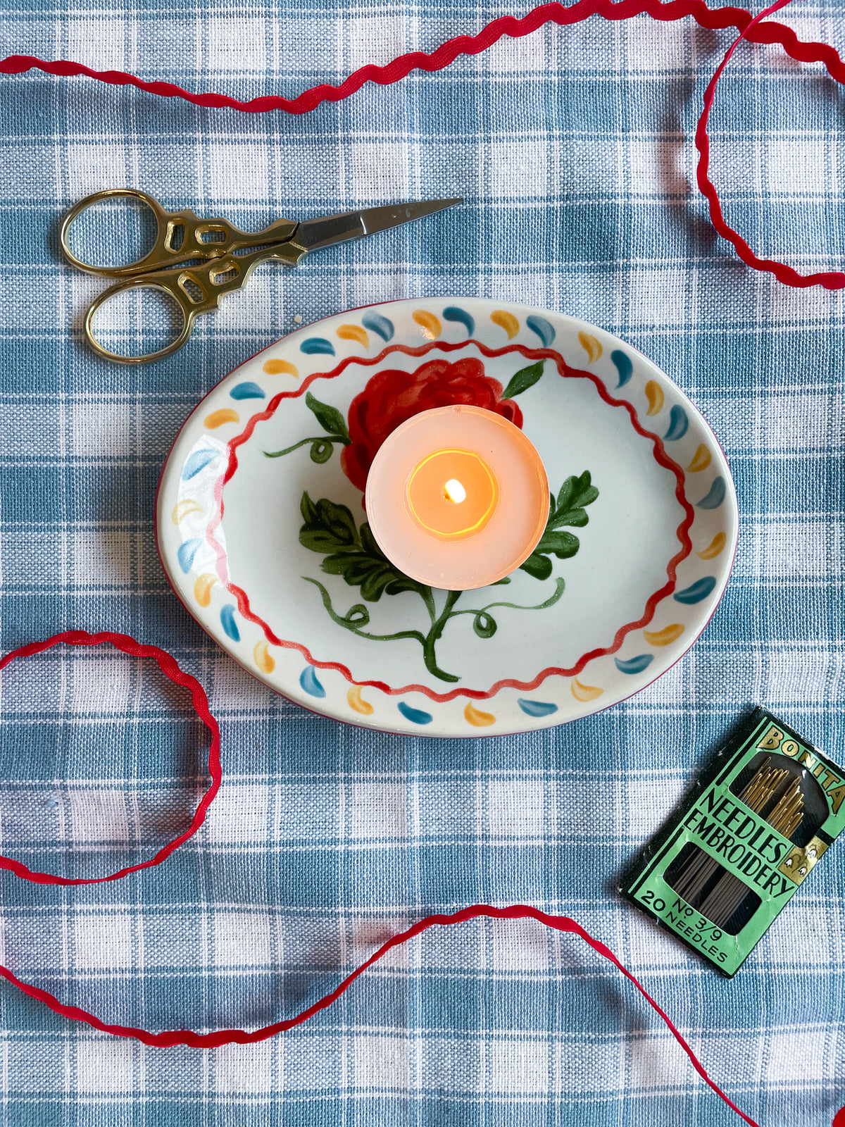 Trinket dish~majolica