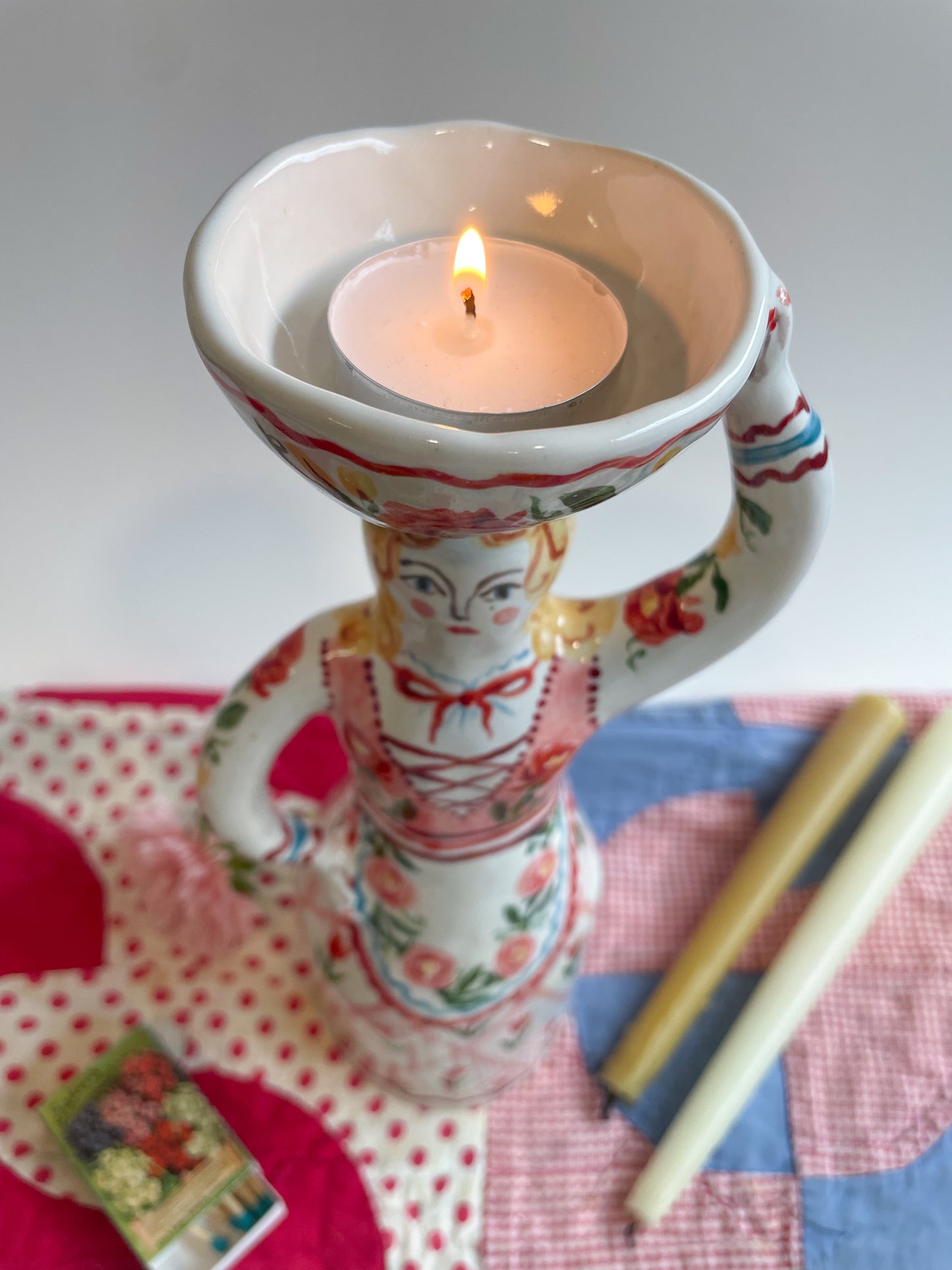 Witch tea light sculpture ~majolica