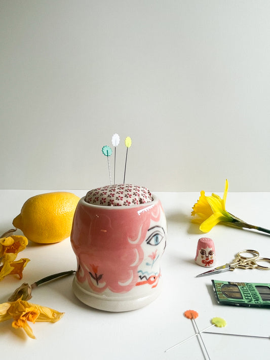 Pin cushion tumbler~small seconds