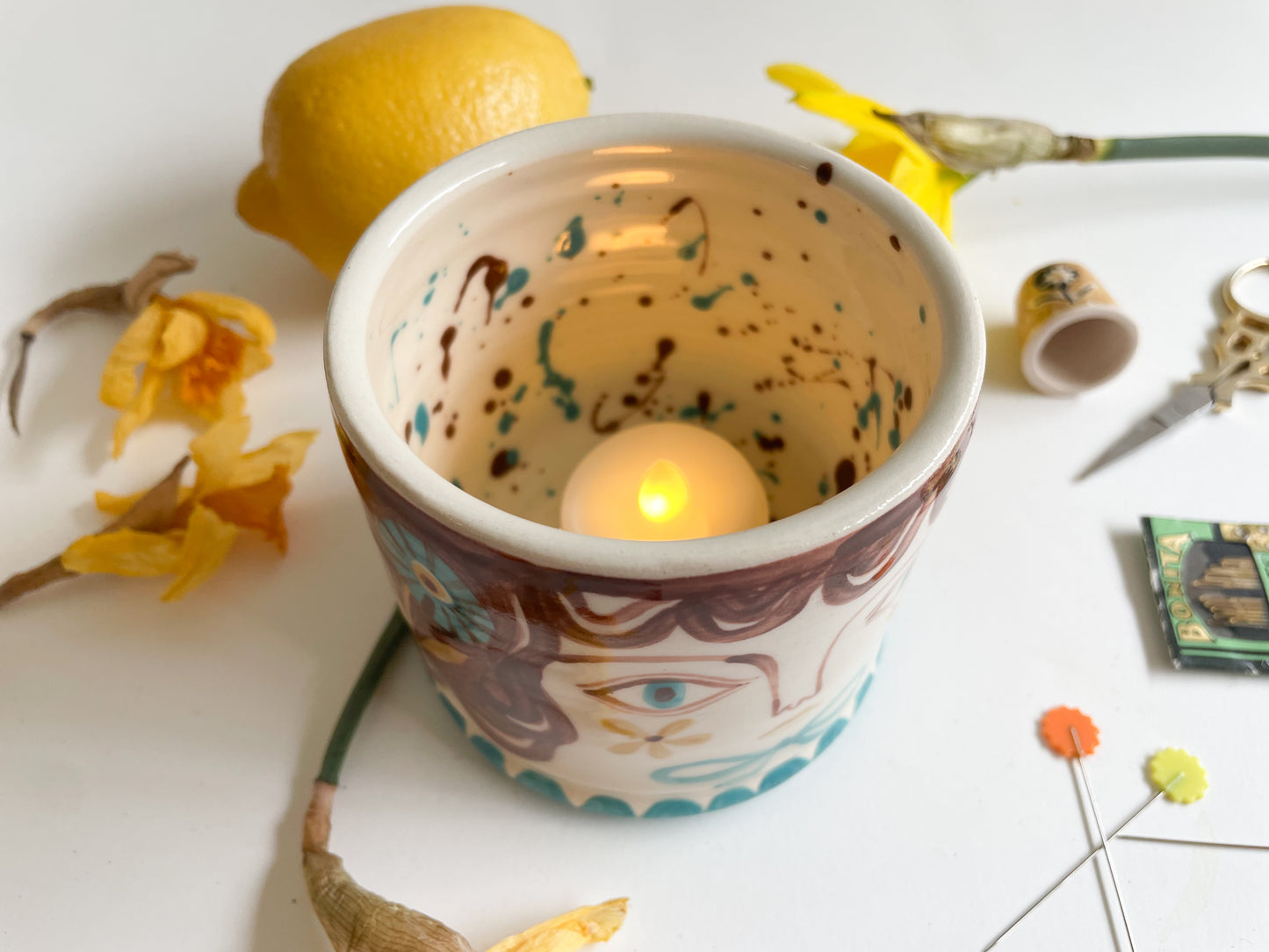 Pin cushion tumbler-glossy