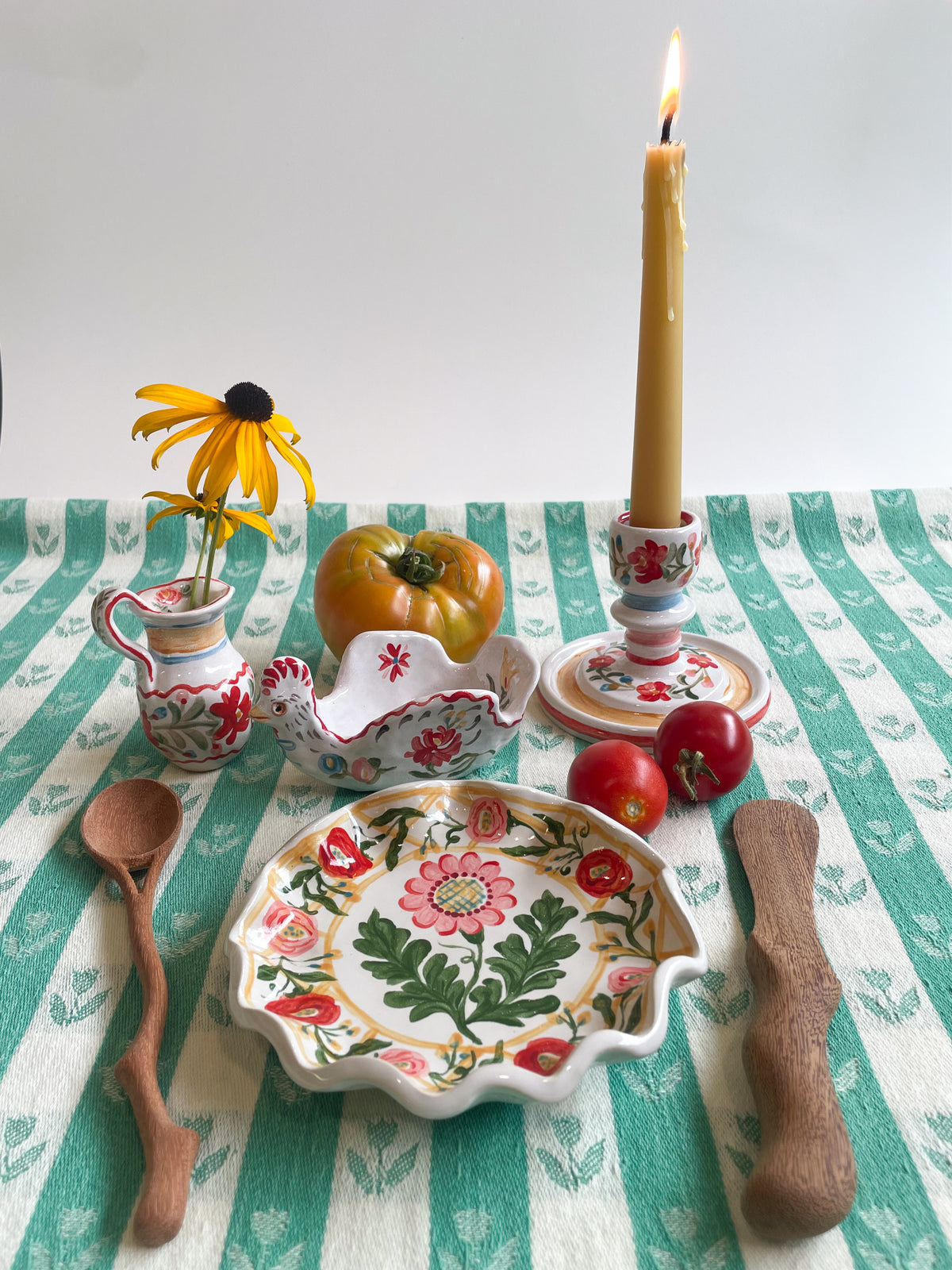 Fluted small plate