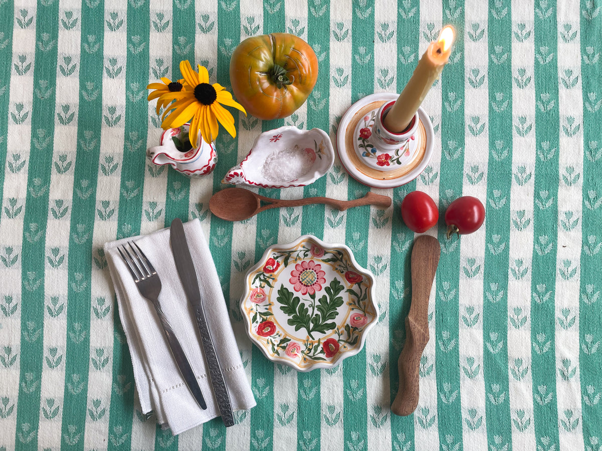 Fluted small plate