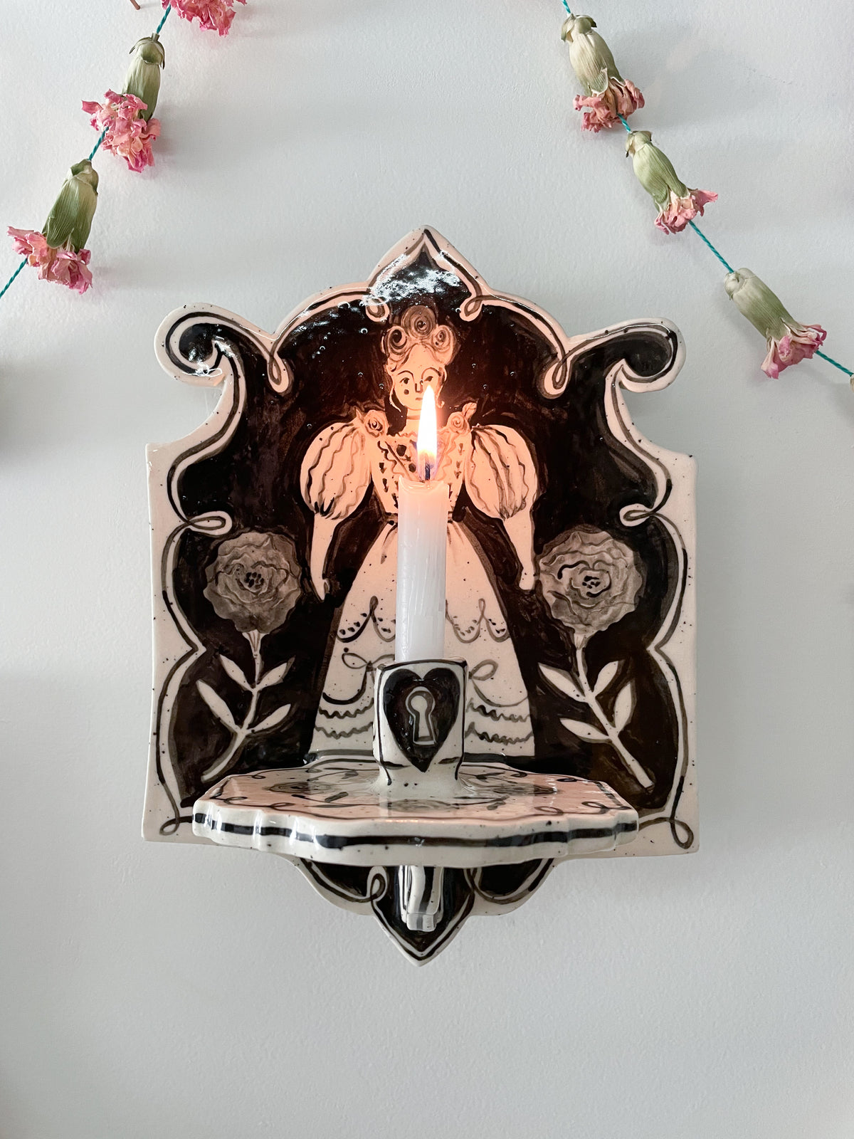Decorative Wall Sconce~seance