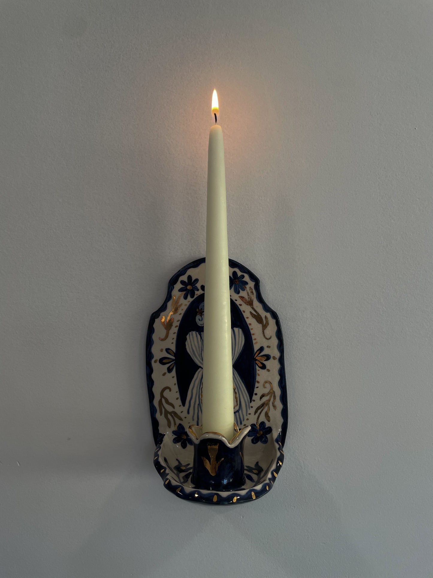 Folk lady wall candle w/22k gold