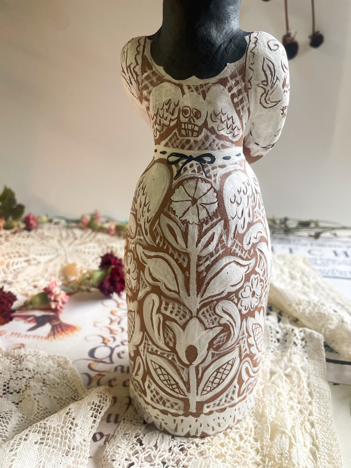 Memento mori lace witch