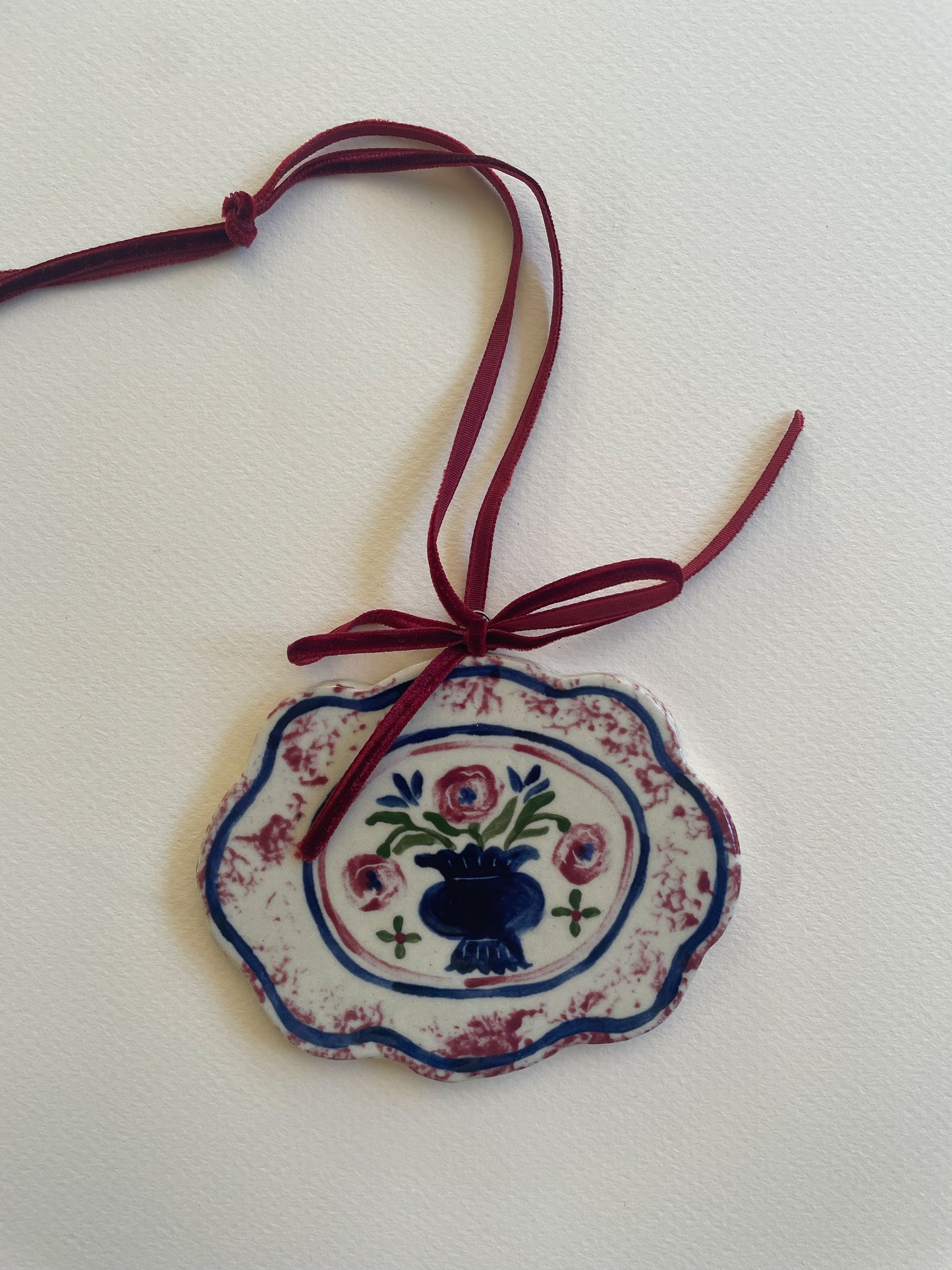 Folk platter ornament