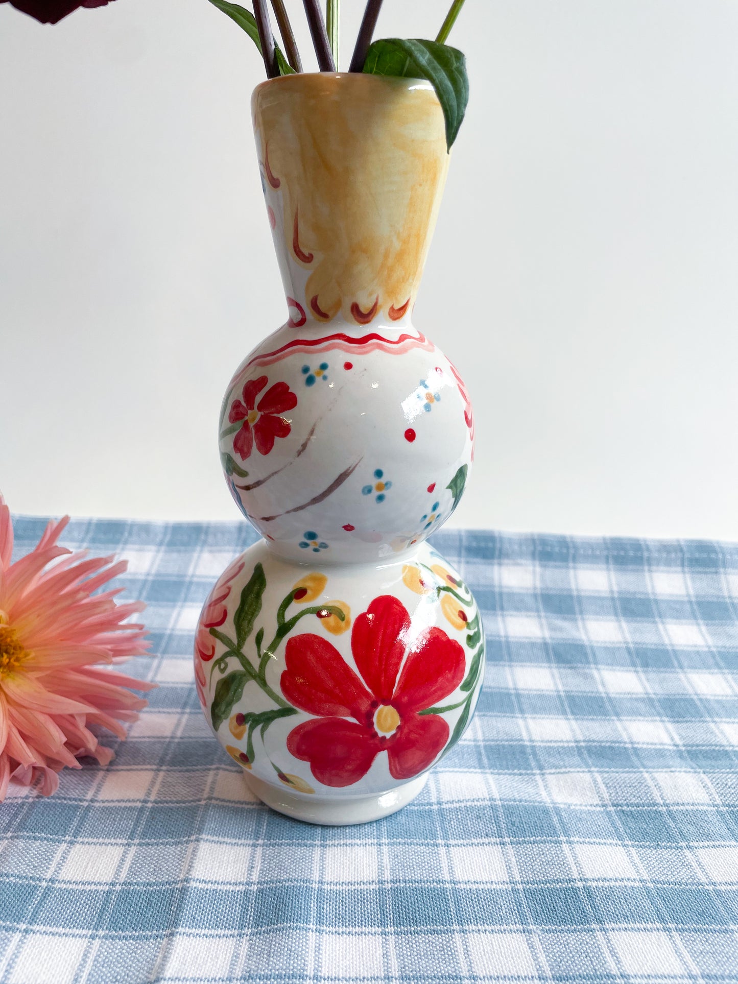 Folk People Vase~majolica