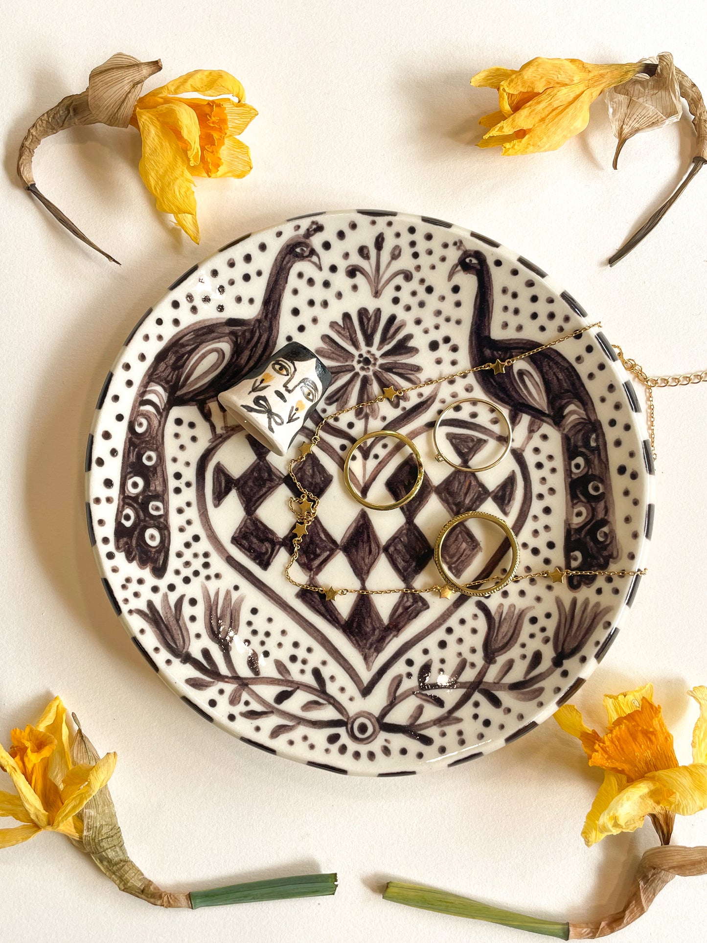 decorative dish