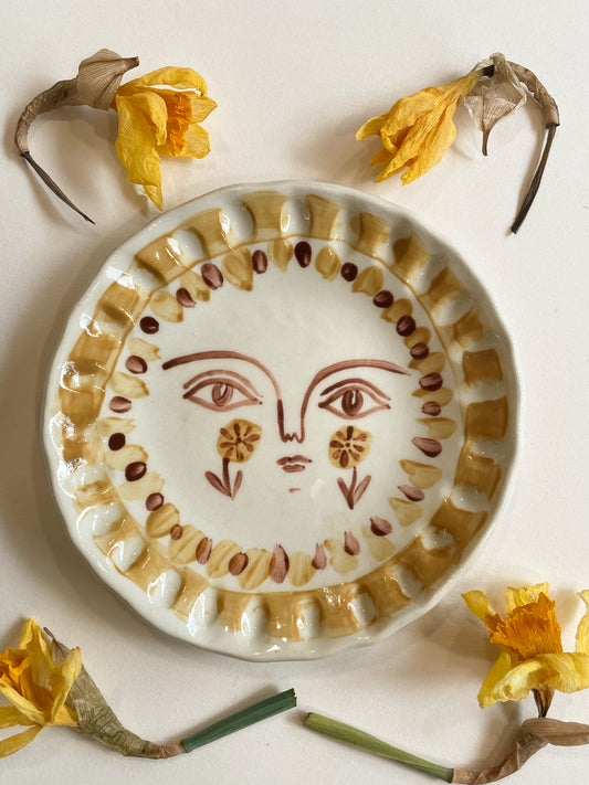 decorative dish